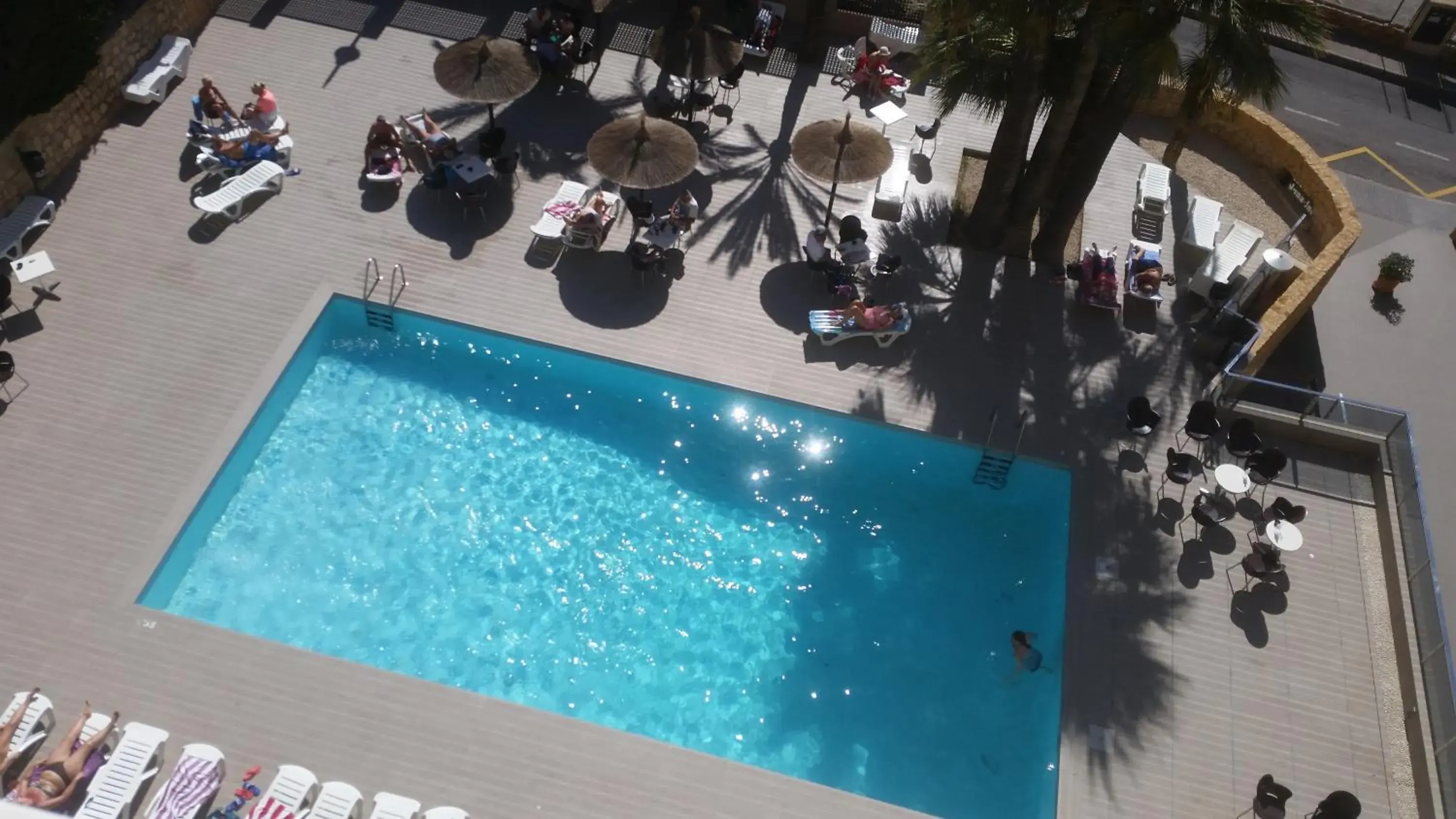 Pool view in Mont-Park Pool view in Mont-Park