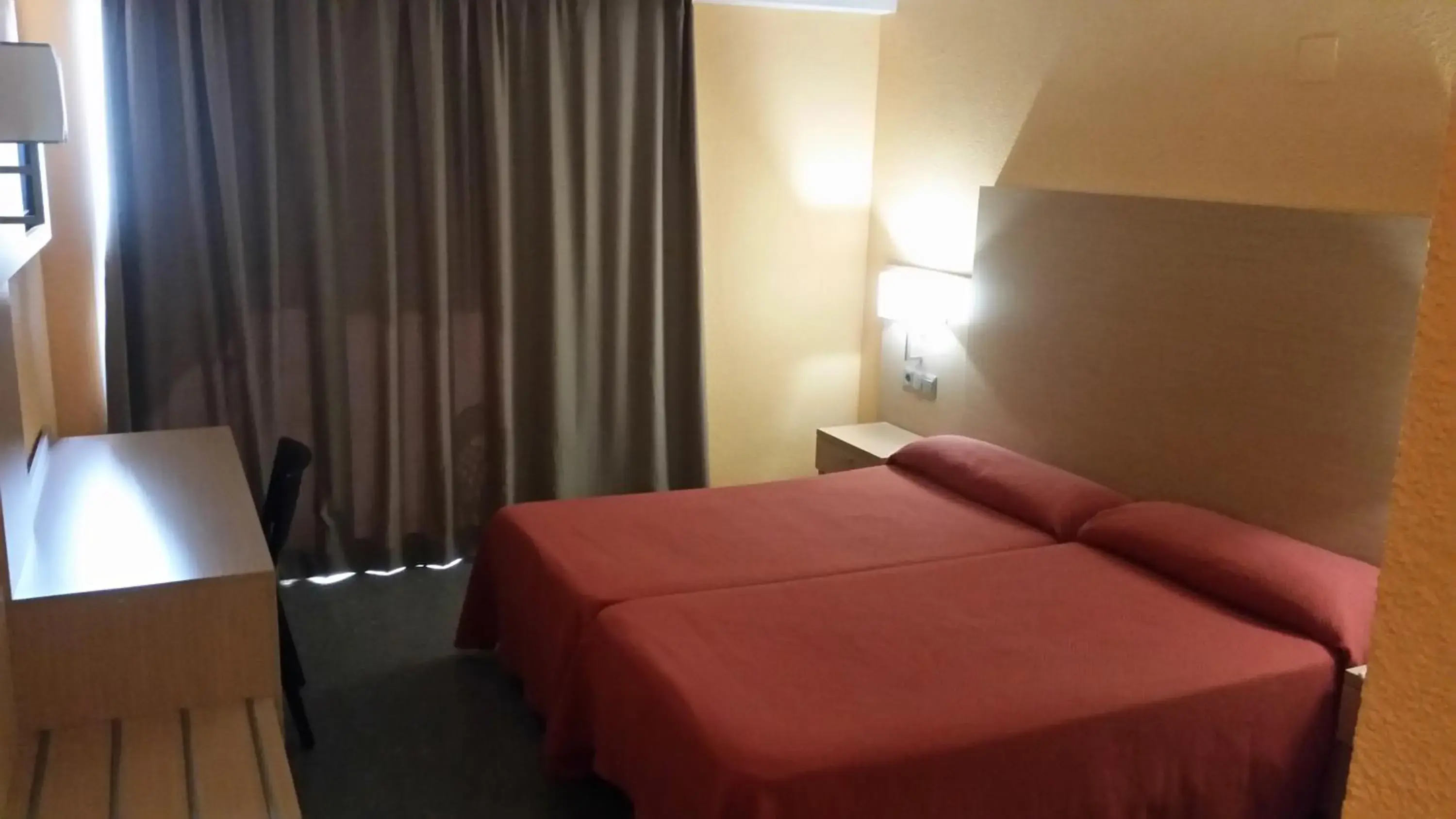 Photo of the whole room, Bed in Mont-Park Photo of the whole room, Bed in Mont-Park