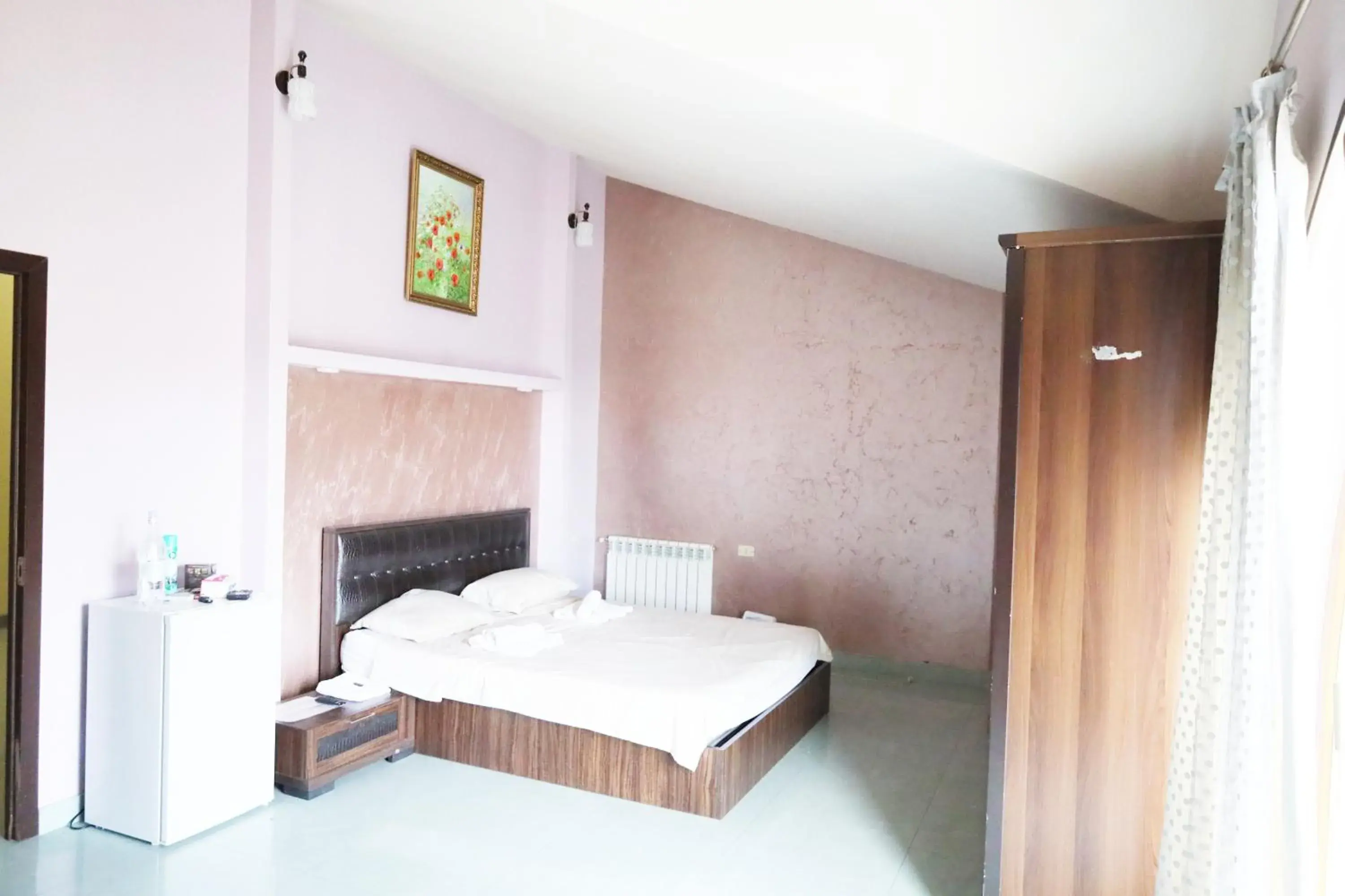 Classic Triple Room in Art Hotel Yerevan Classic Triple Room in Art Hotel Yerevan