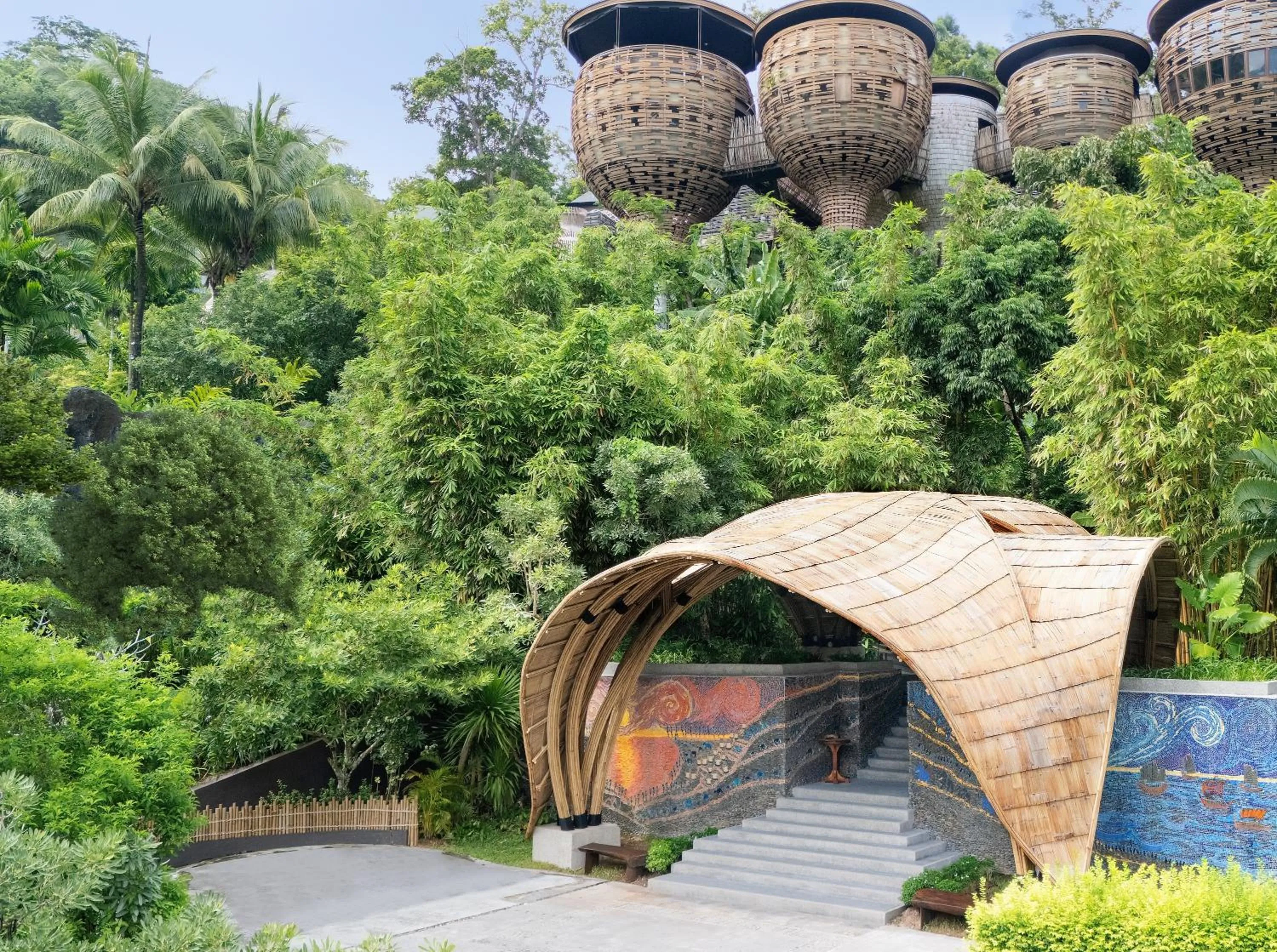 Facade/entrance in Keemala