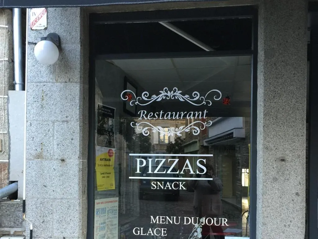 Property building in Le Ruppione