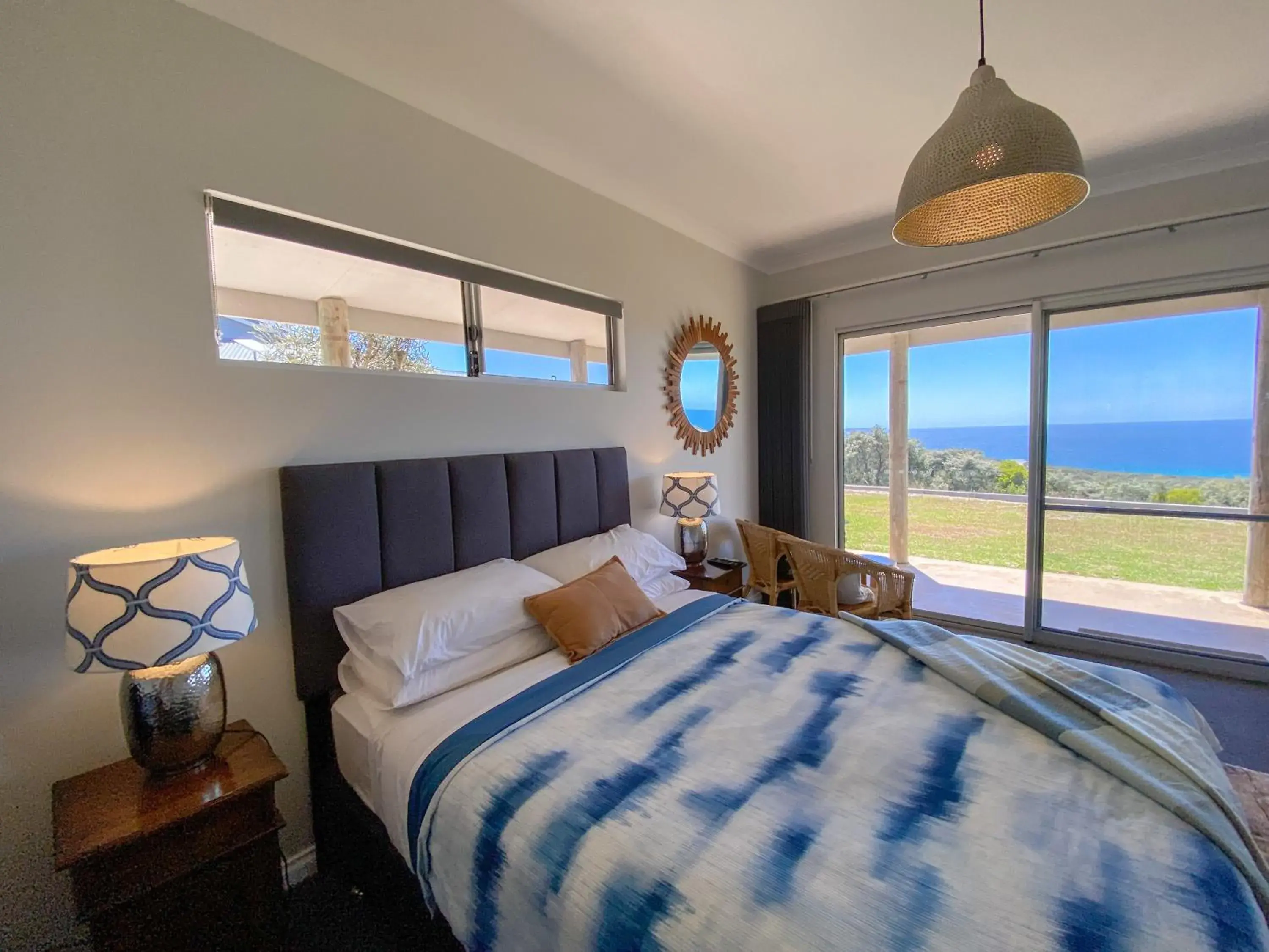 Queen Room - Short Beach in Bremer Bay B&B Queen Room - Short Beach in Bremer Bay B&B