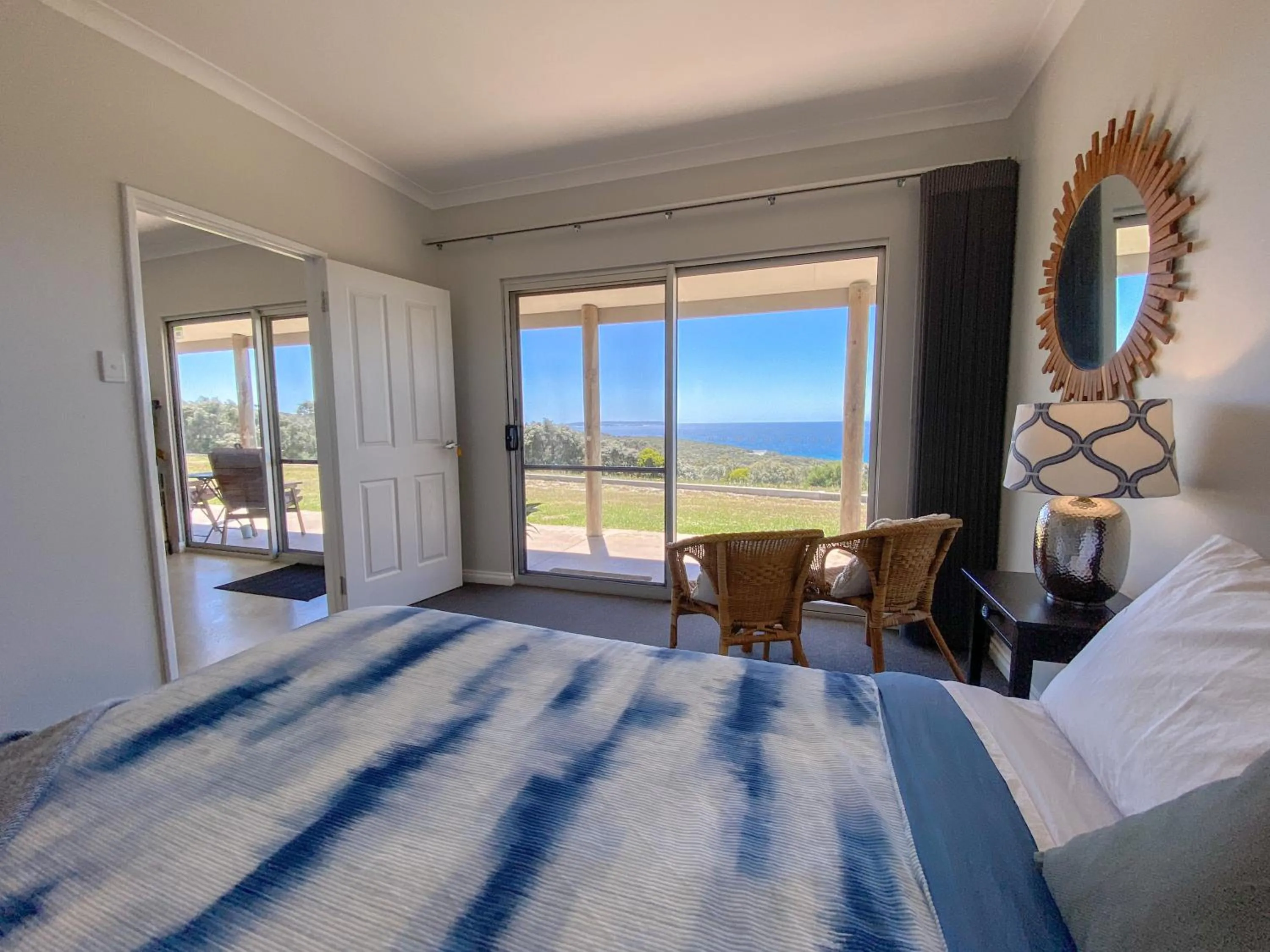 Natural landscape, Bed in Bremer Bay B&B