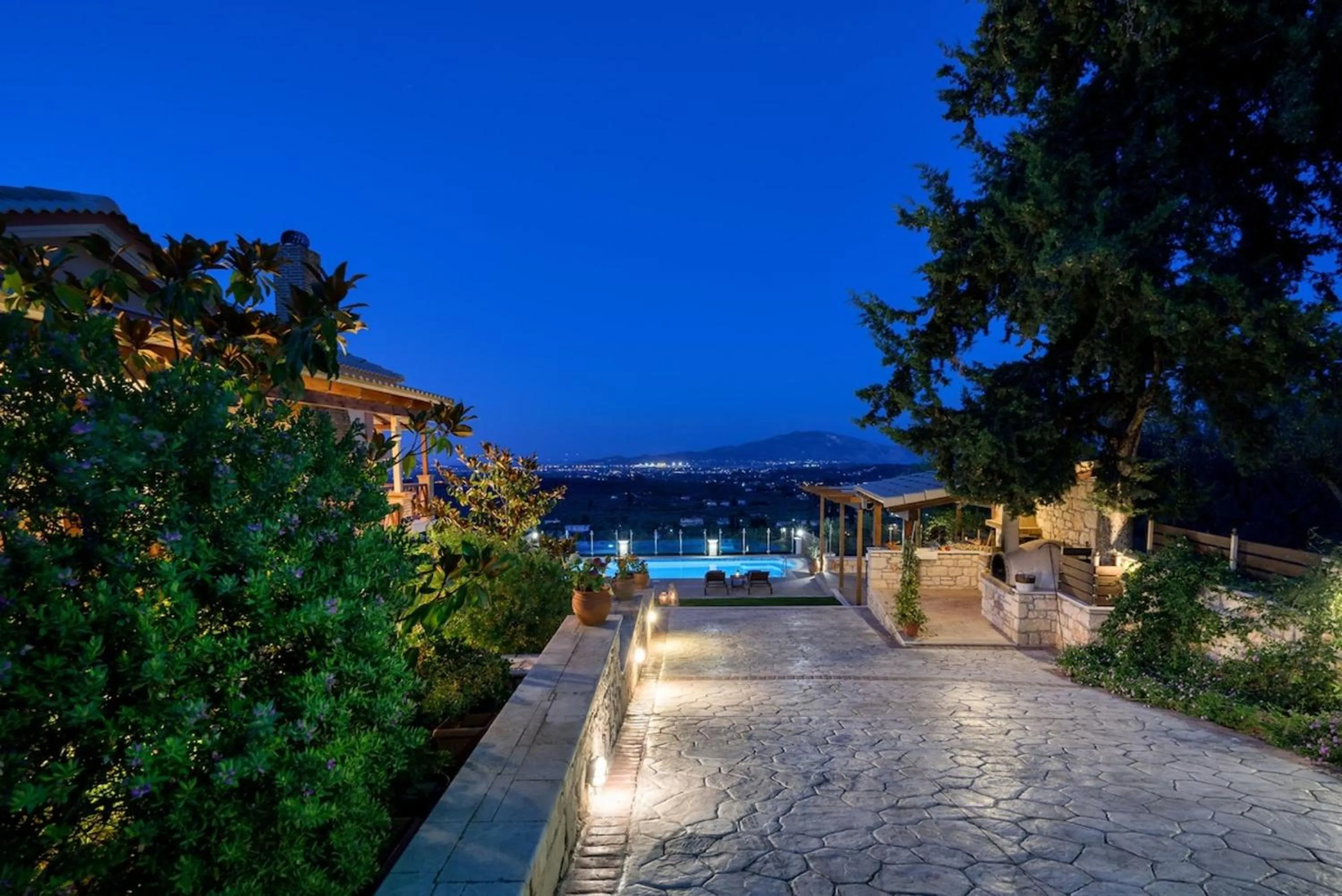 Villa Clairy 3-Bedroom Villa with Private Pool