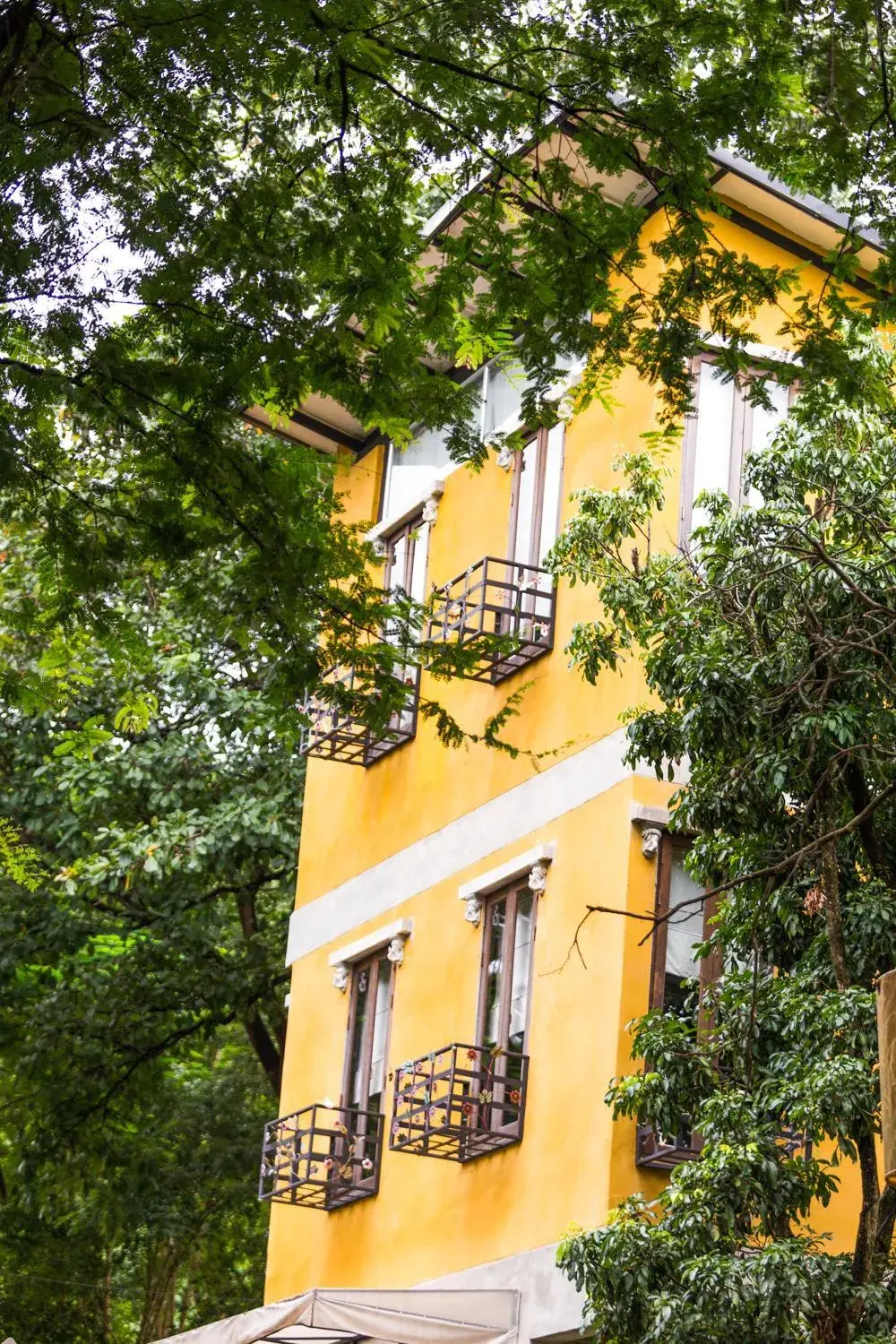 Property building in Hern Lhin Natural Resort Property building in Hern Lhin Natural Resort