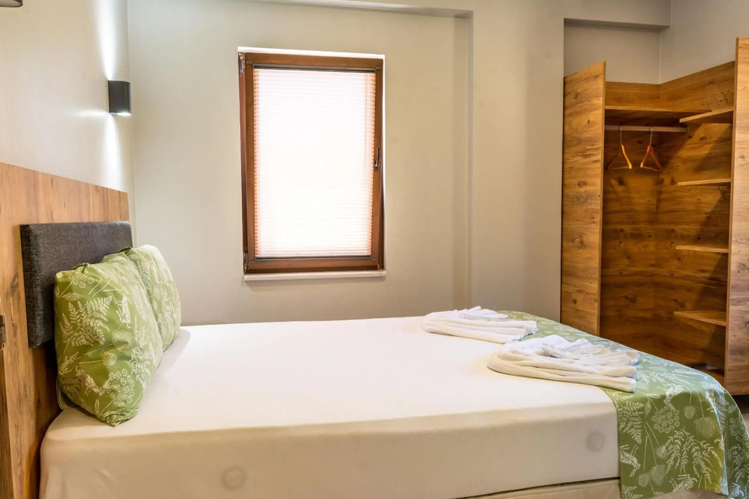 Bedroom, Bed in İznik Seyir Otel Bedroom, Bed in İznik Seyir Otel