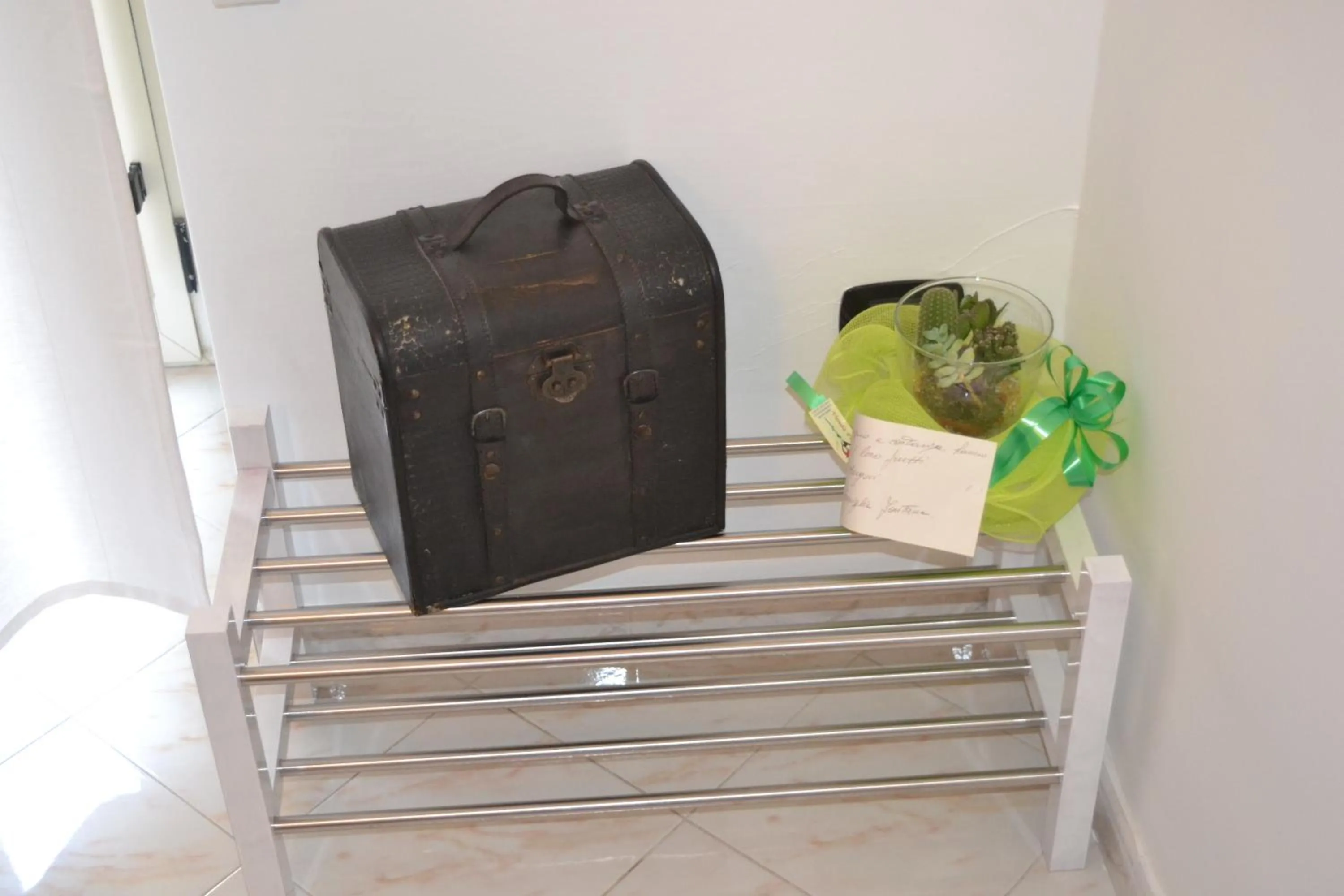 Decorative detail in Anna's Family