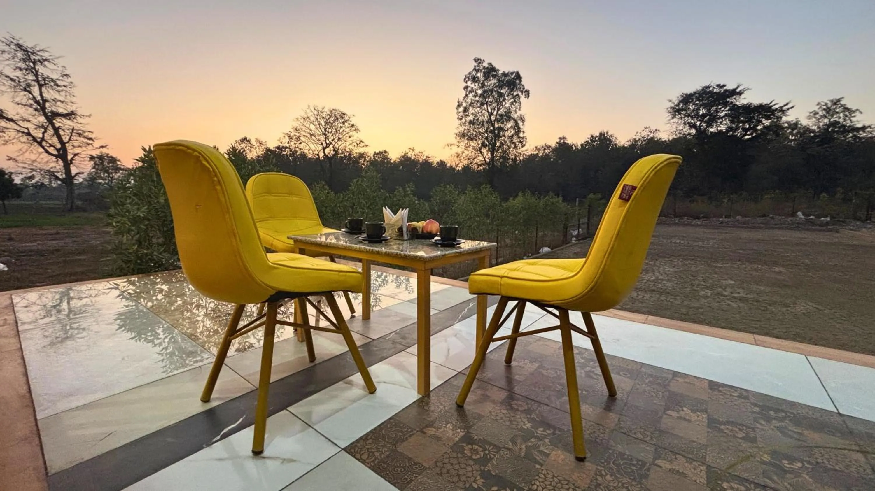 Restaurant/places to eat in Asapin Vanymahal