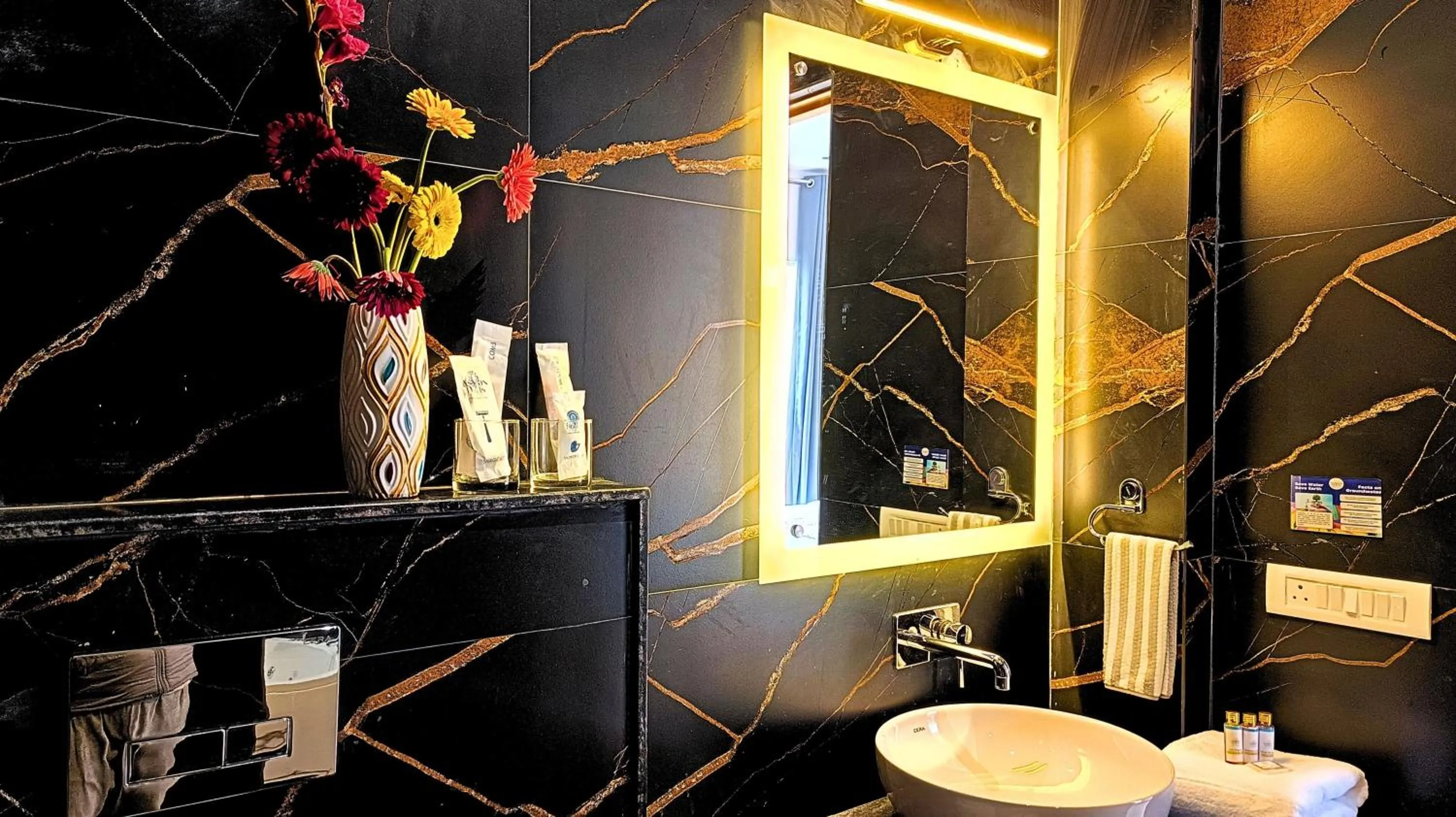 Bathroom in Asapin Vanymahal