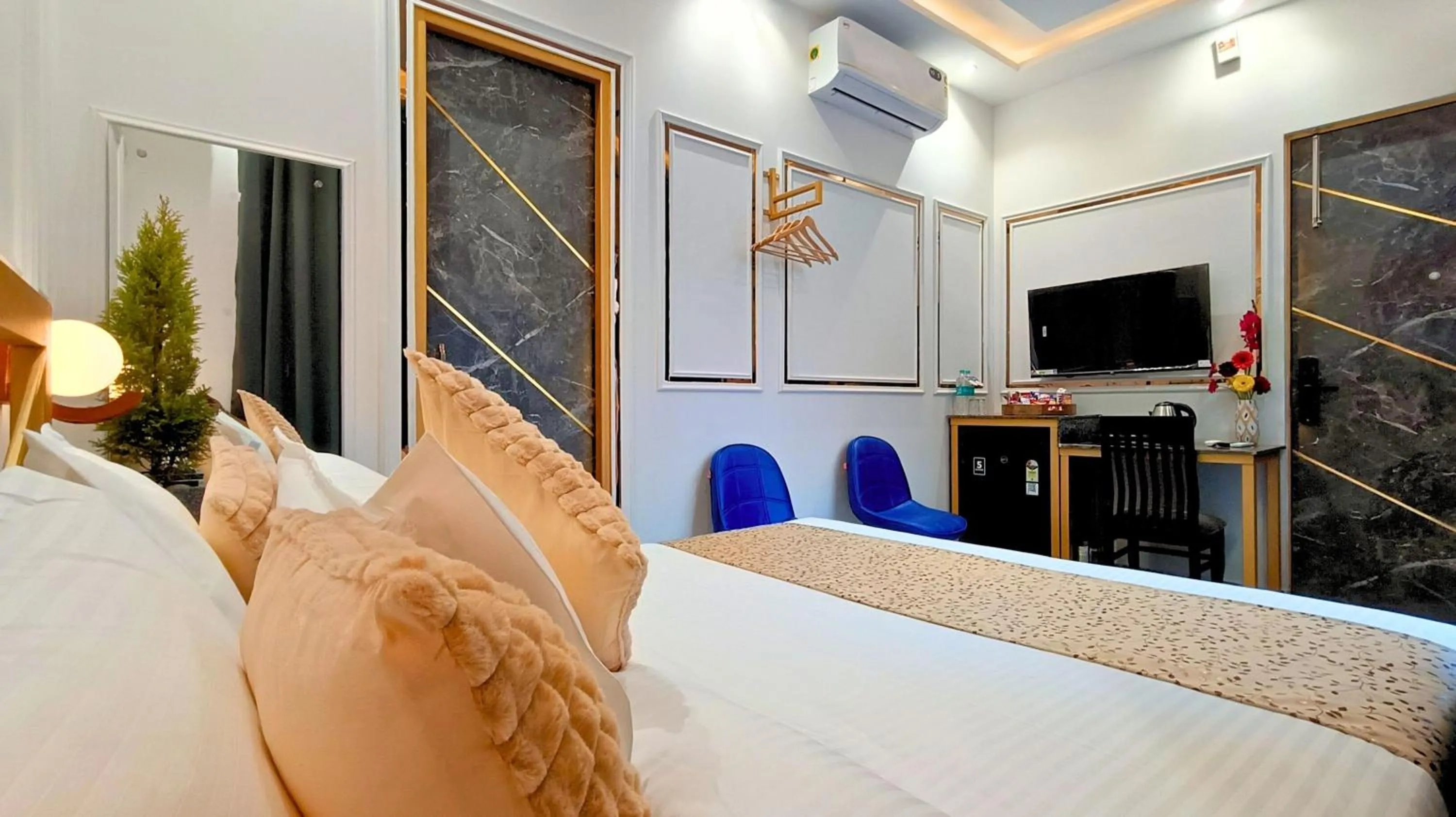 Bedroom, Bed in Asapin Vanymahal