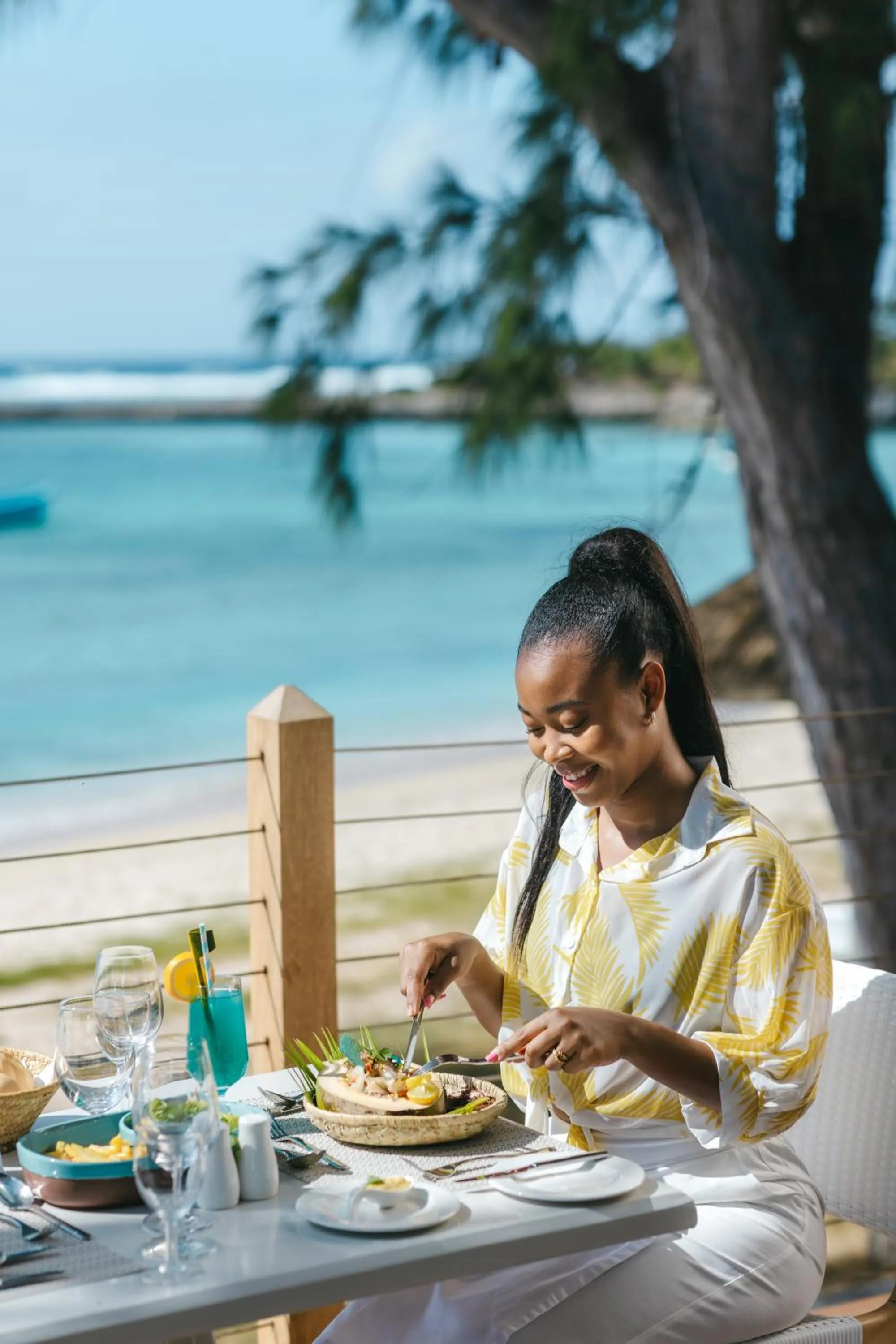 Restaurant/places to eat in Cotton Bay Resort & Spa