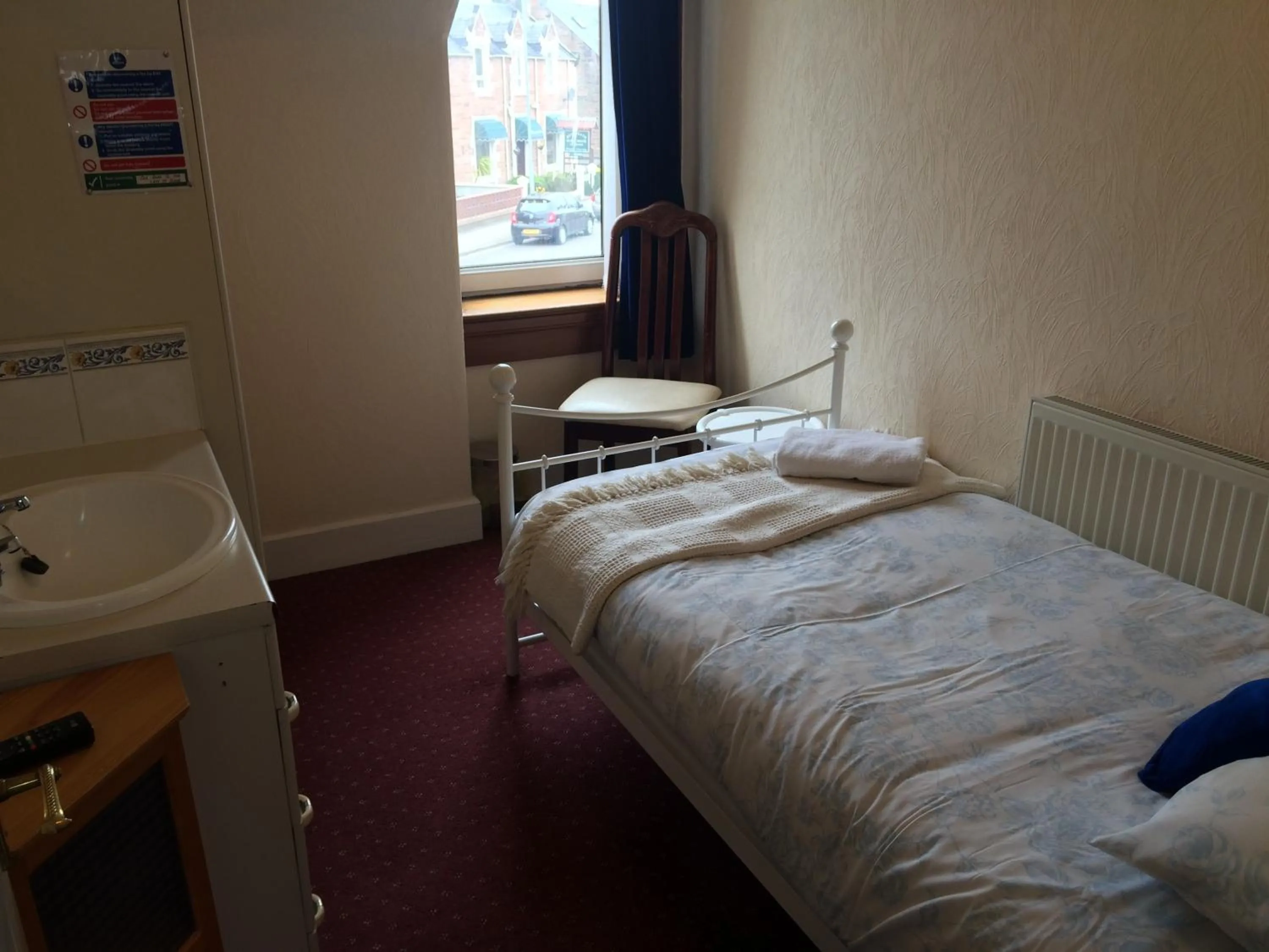 Bed in Ardgarry Holiday House