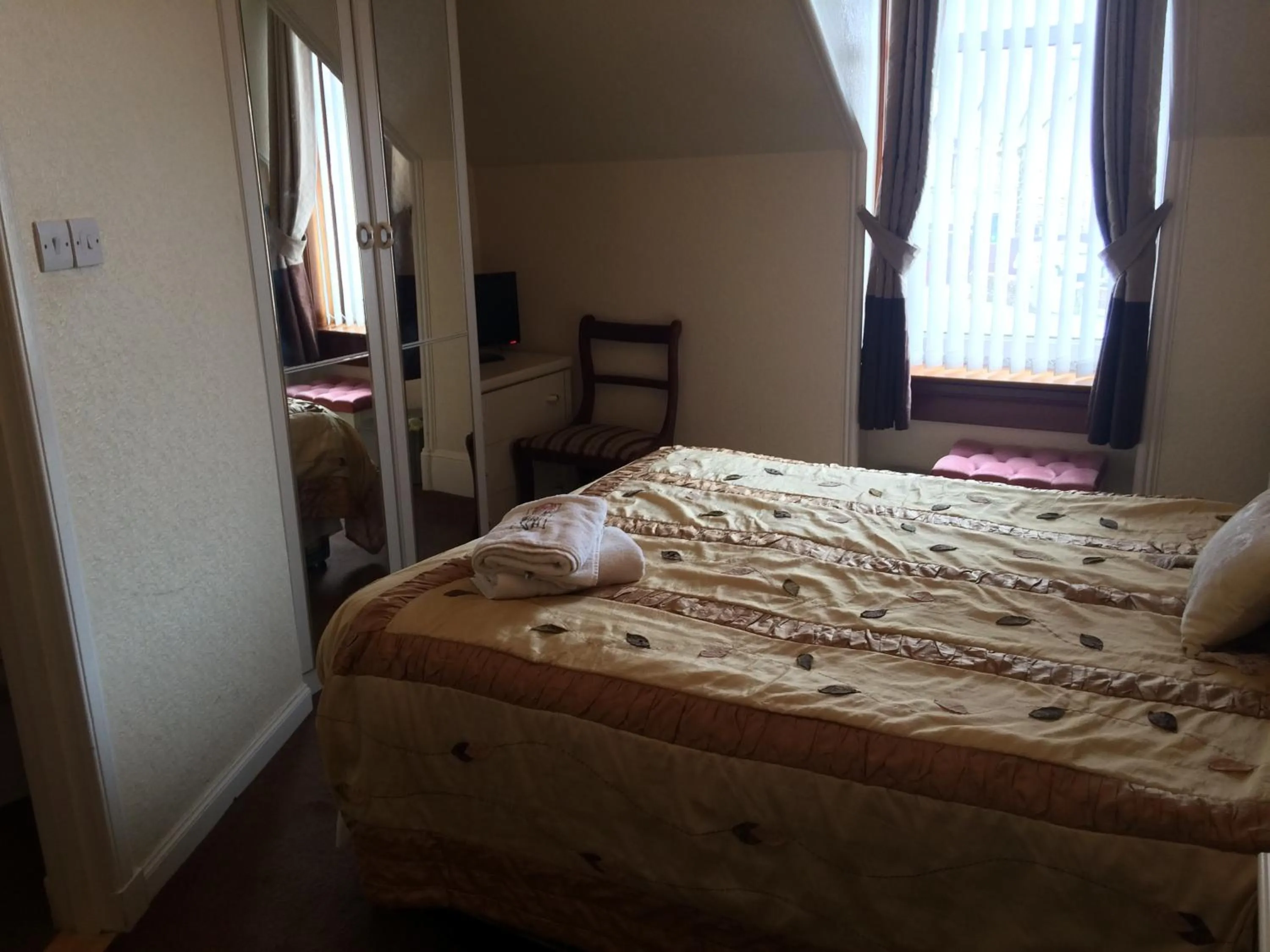 Bed in Ardgarry Holiday House