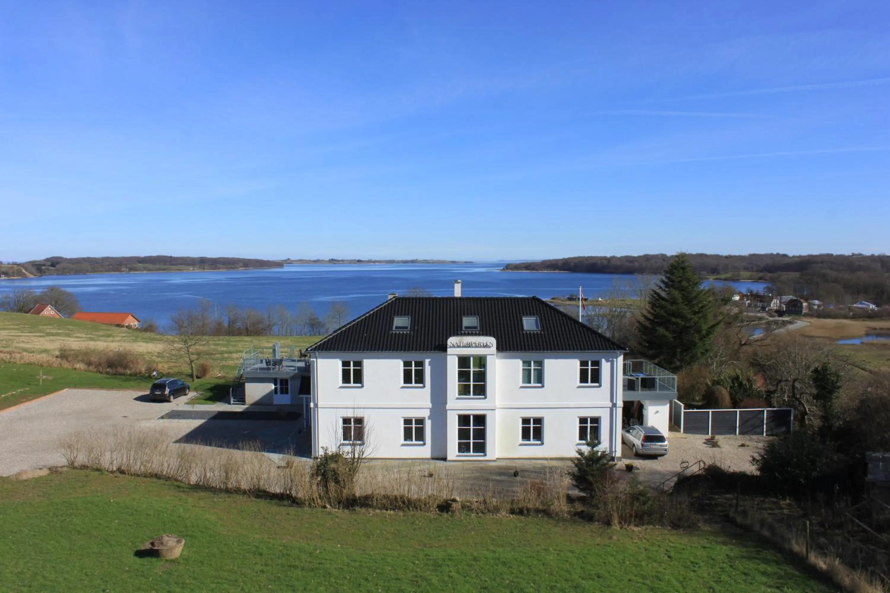 Facade/entrance in Naturperlen
