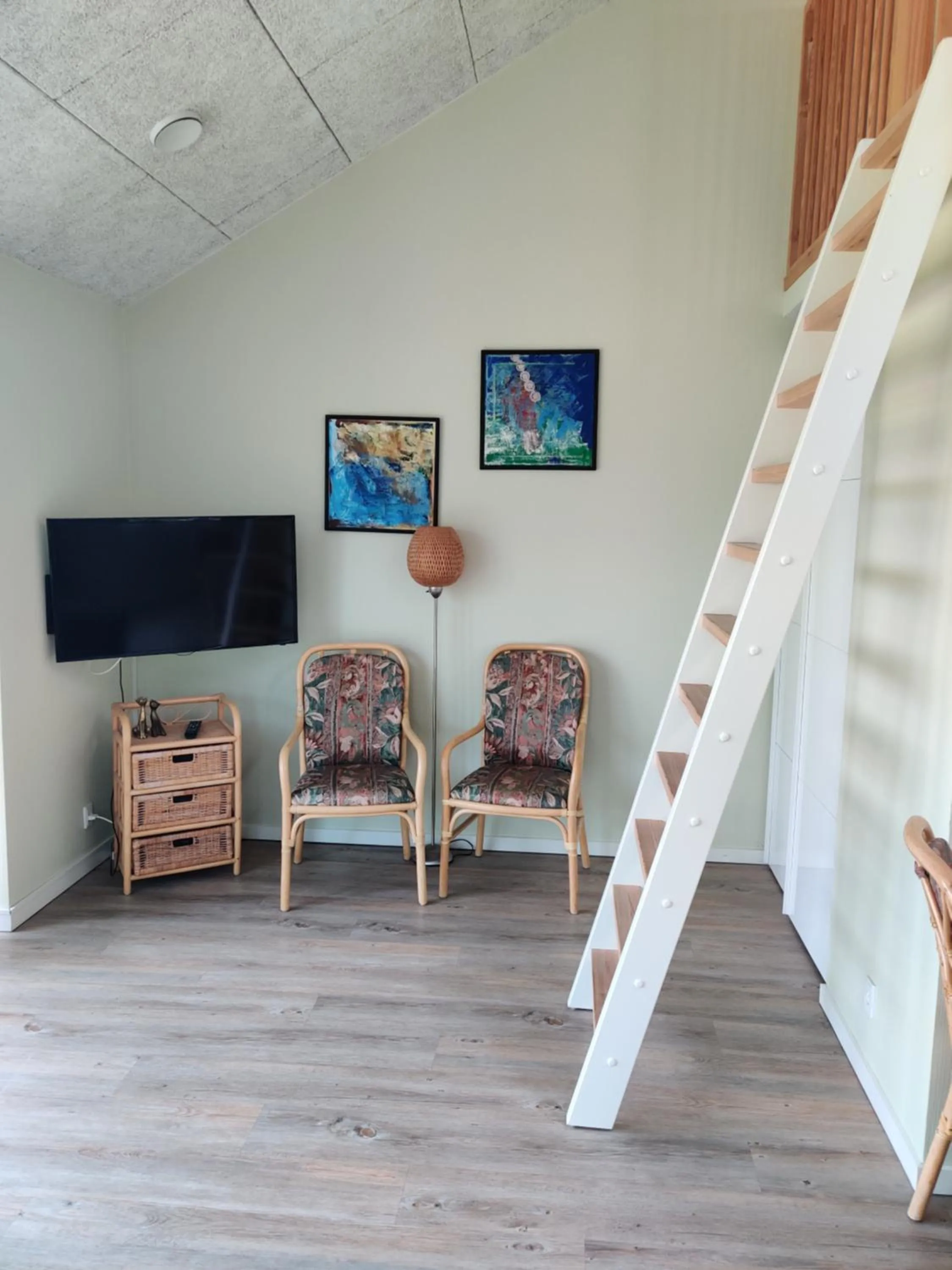 TV and multimedia in Naturperlen