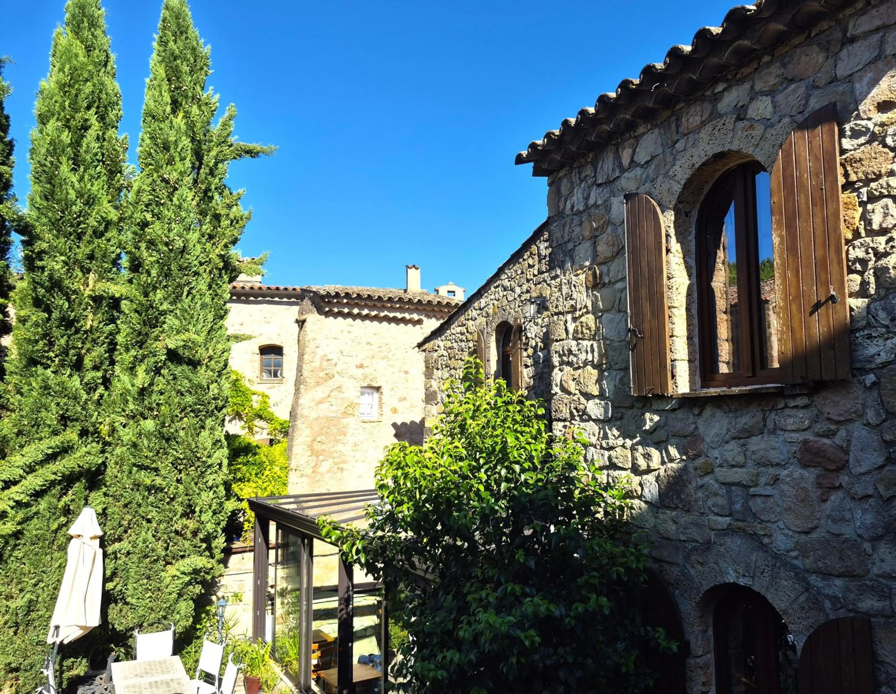 Property building in Villa Arca