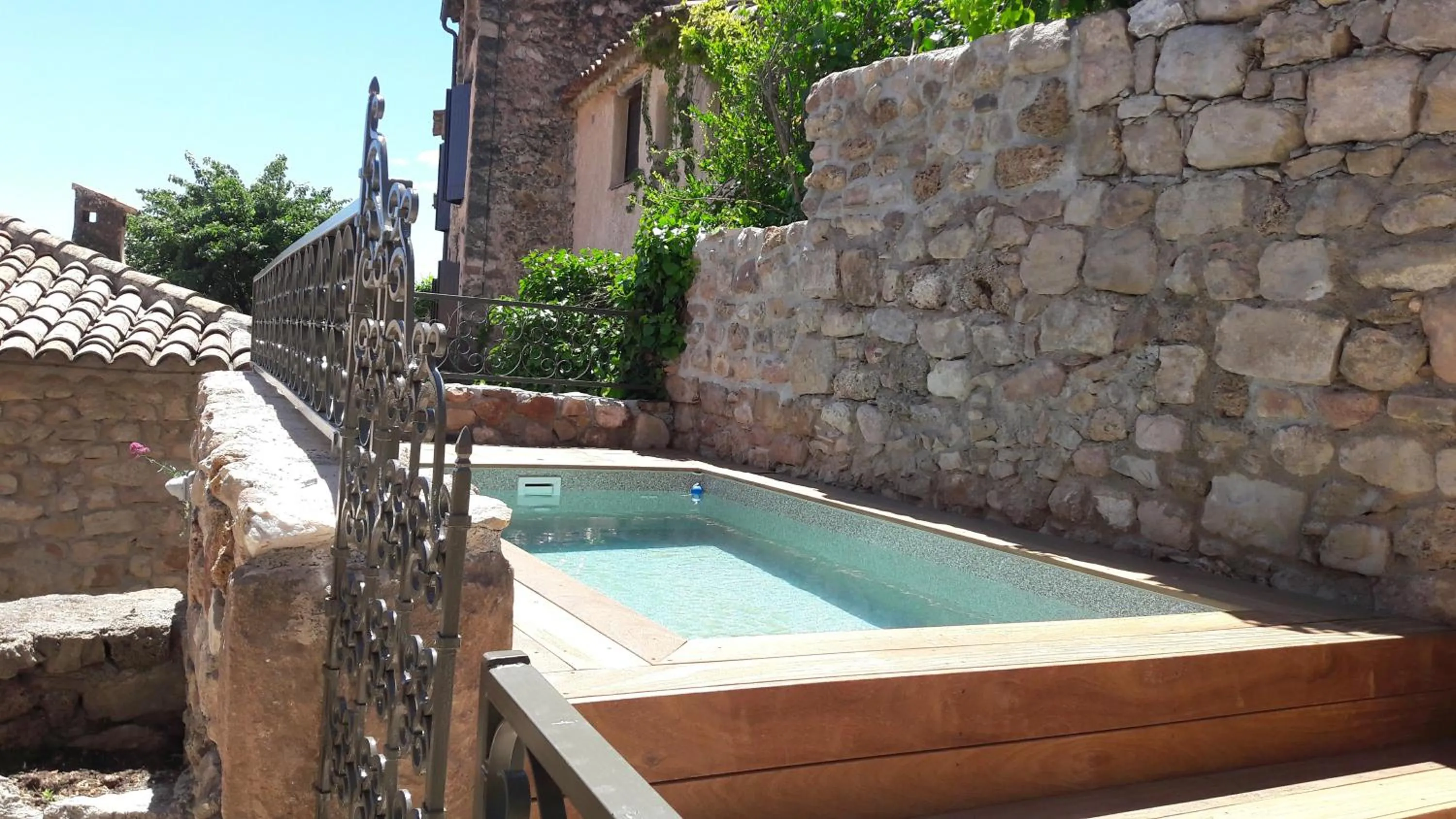 Swimming pool in Villa Arca