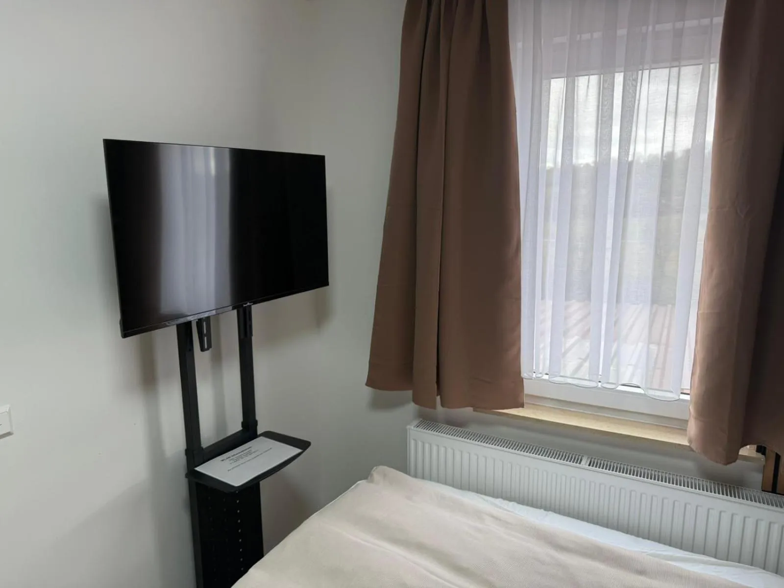 Bed in Hotel Schöne Aussicht renoviert