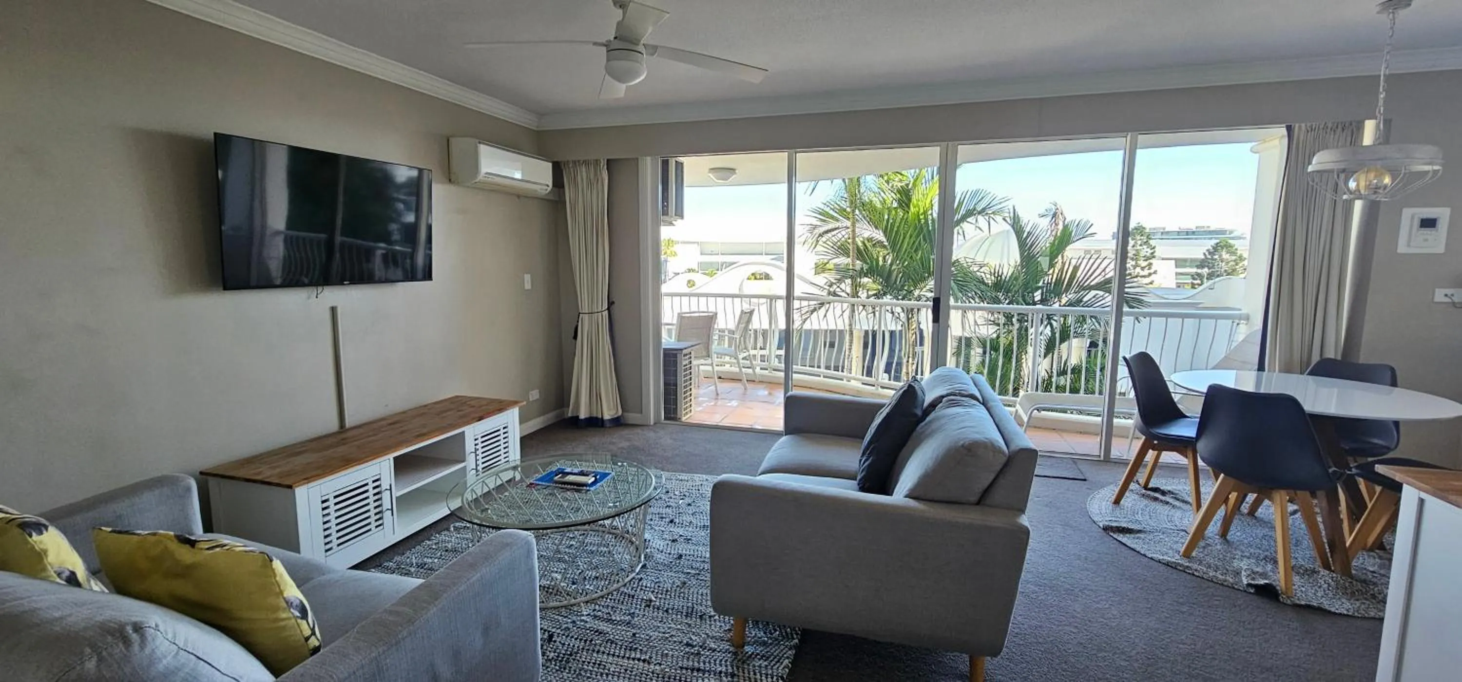 Living room in Broadbeach Holiday Apartments