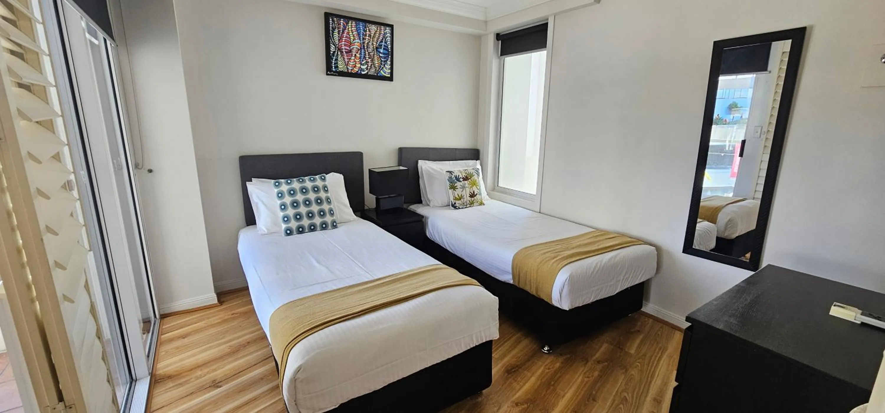 Bedroom, Bed in Broadbeach Holiday Apartments