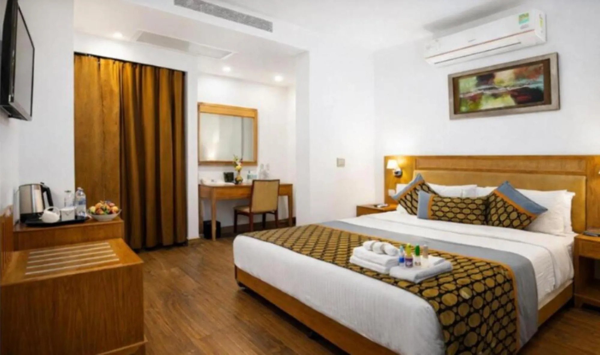 King Room - single occupancy in OPO Premier, GK2
