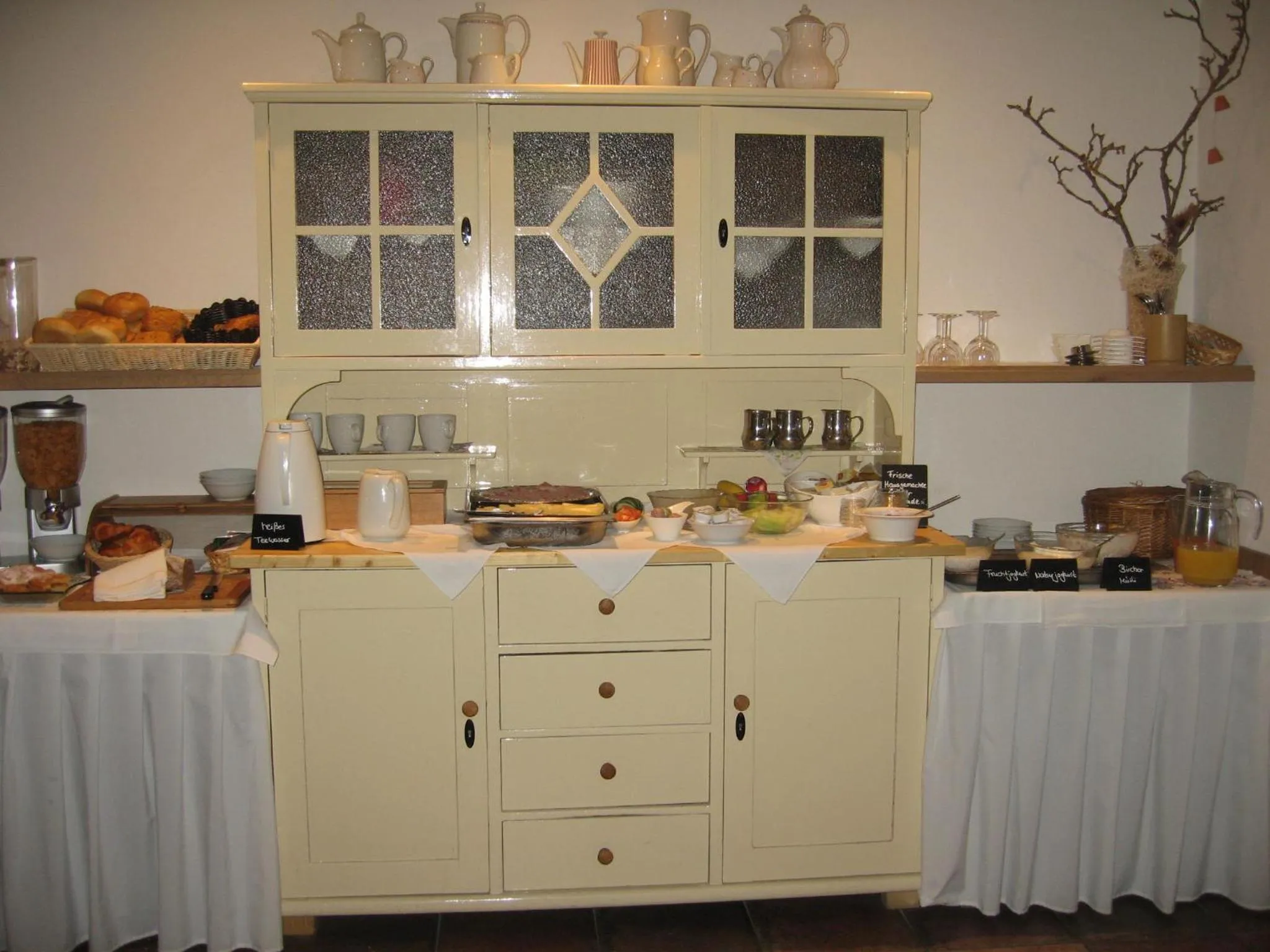 Buffet breakfast in Reischacher Hof