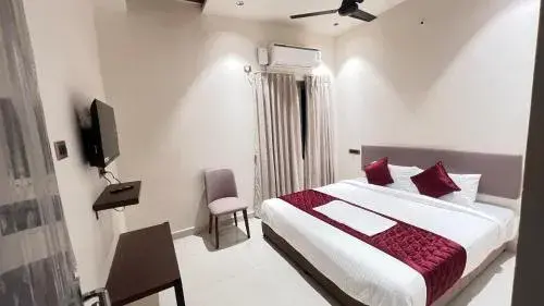 Hotel GMR Pearls Hotel GMR Pearls