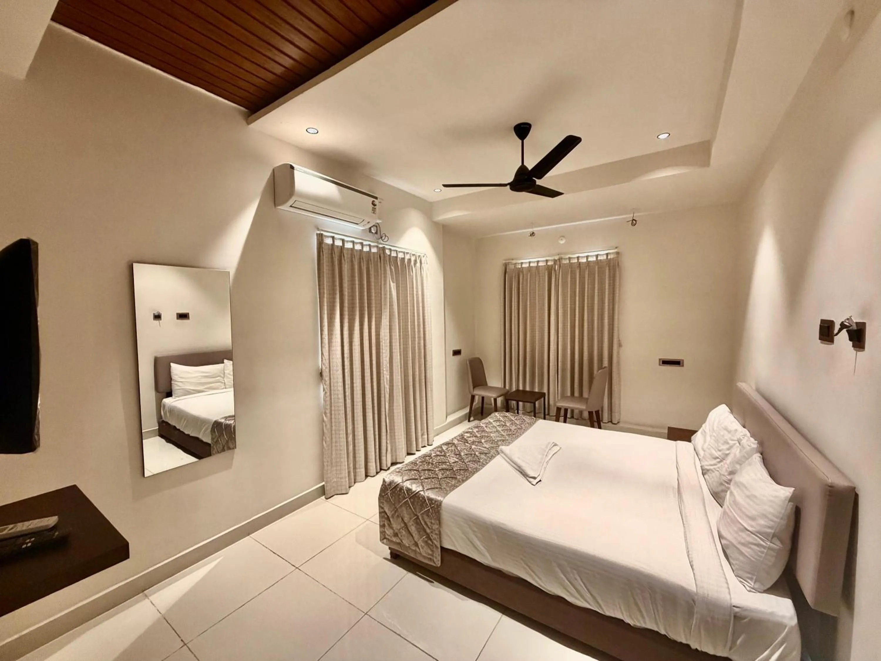 Bedroom in Hotel GMR Pearls