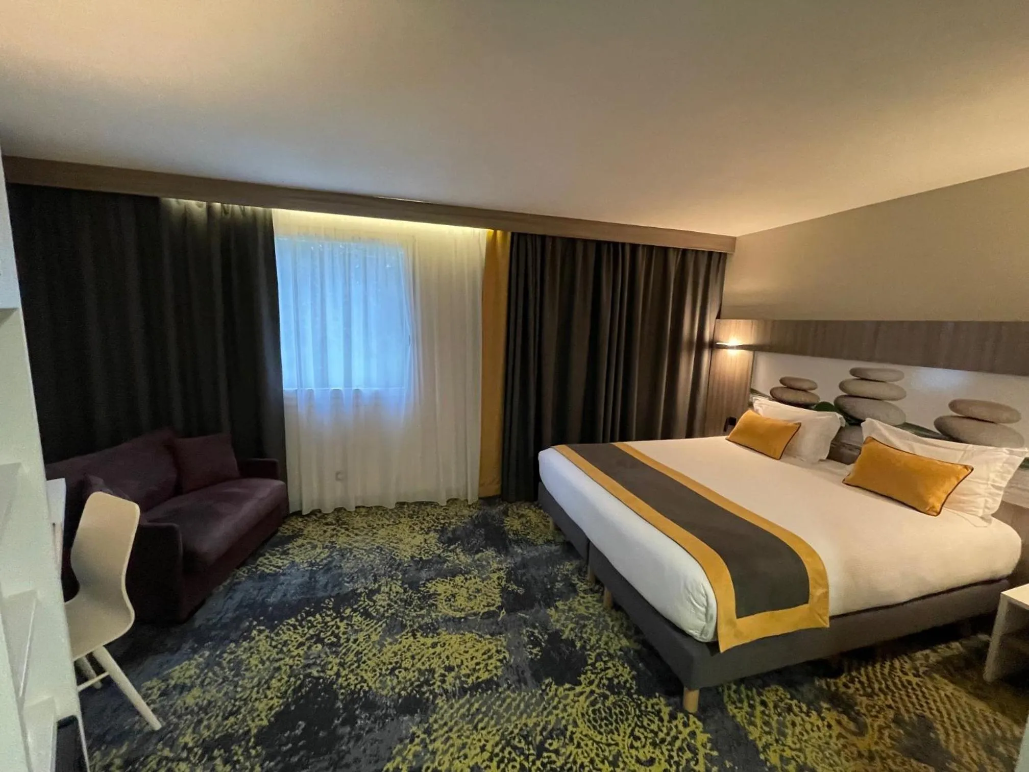 Bed in Clos St Eloi, The Originals Relais (Relais du Silence)