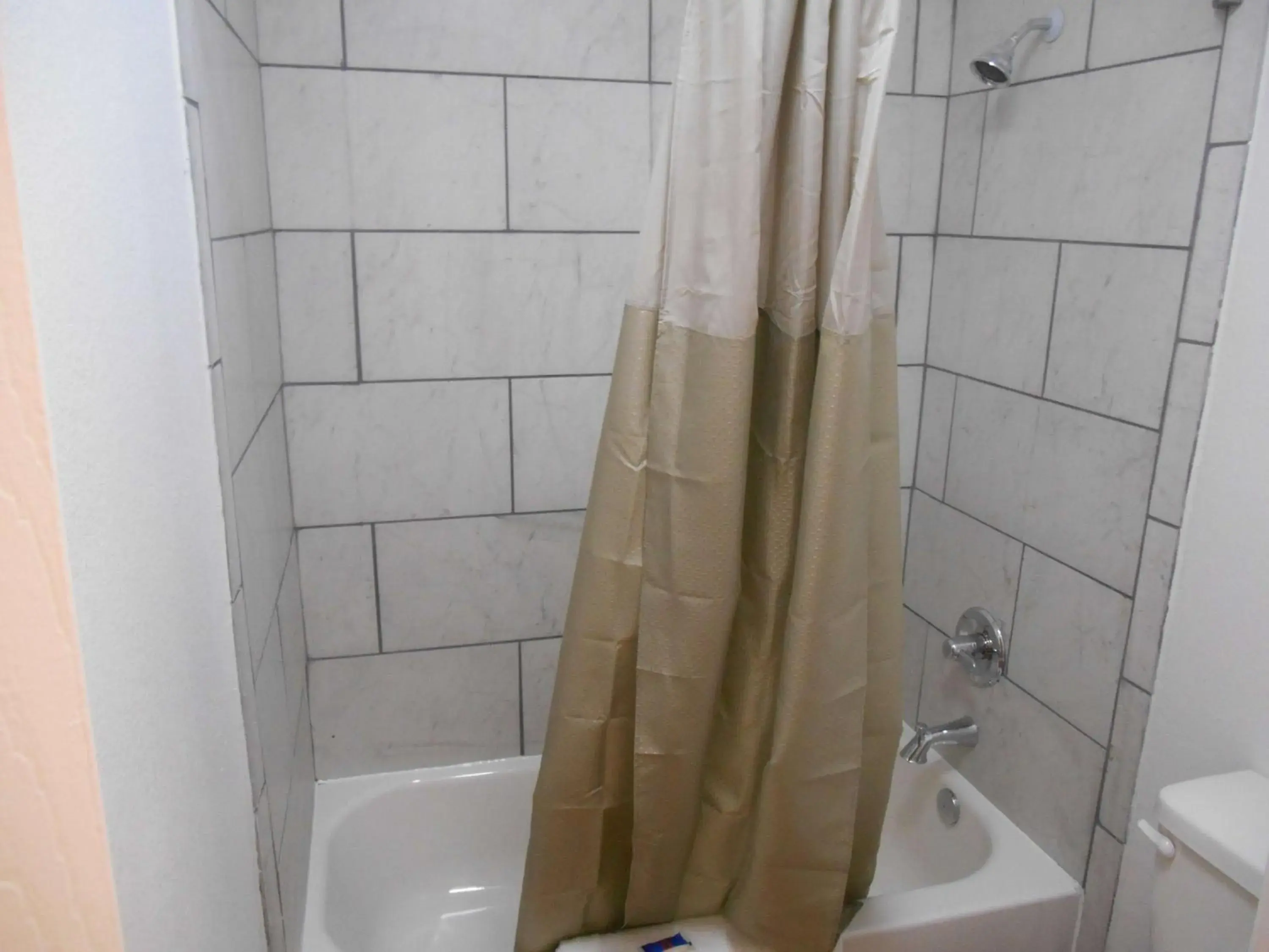 Queen Room with Two Queen Beds - Non-Smoking in Motel 6 Abilene, TX - East Queen Room with Two Queen Beds - Non-Smoking in Motel 6 Abilene, TX - East