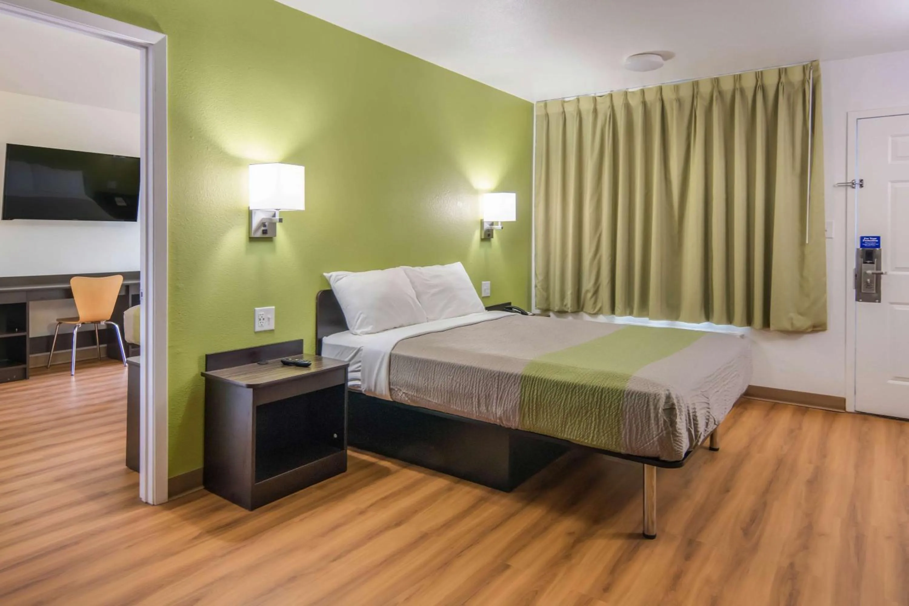 Bedroom, Bed in Motel 6 Abilene, TX - East