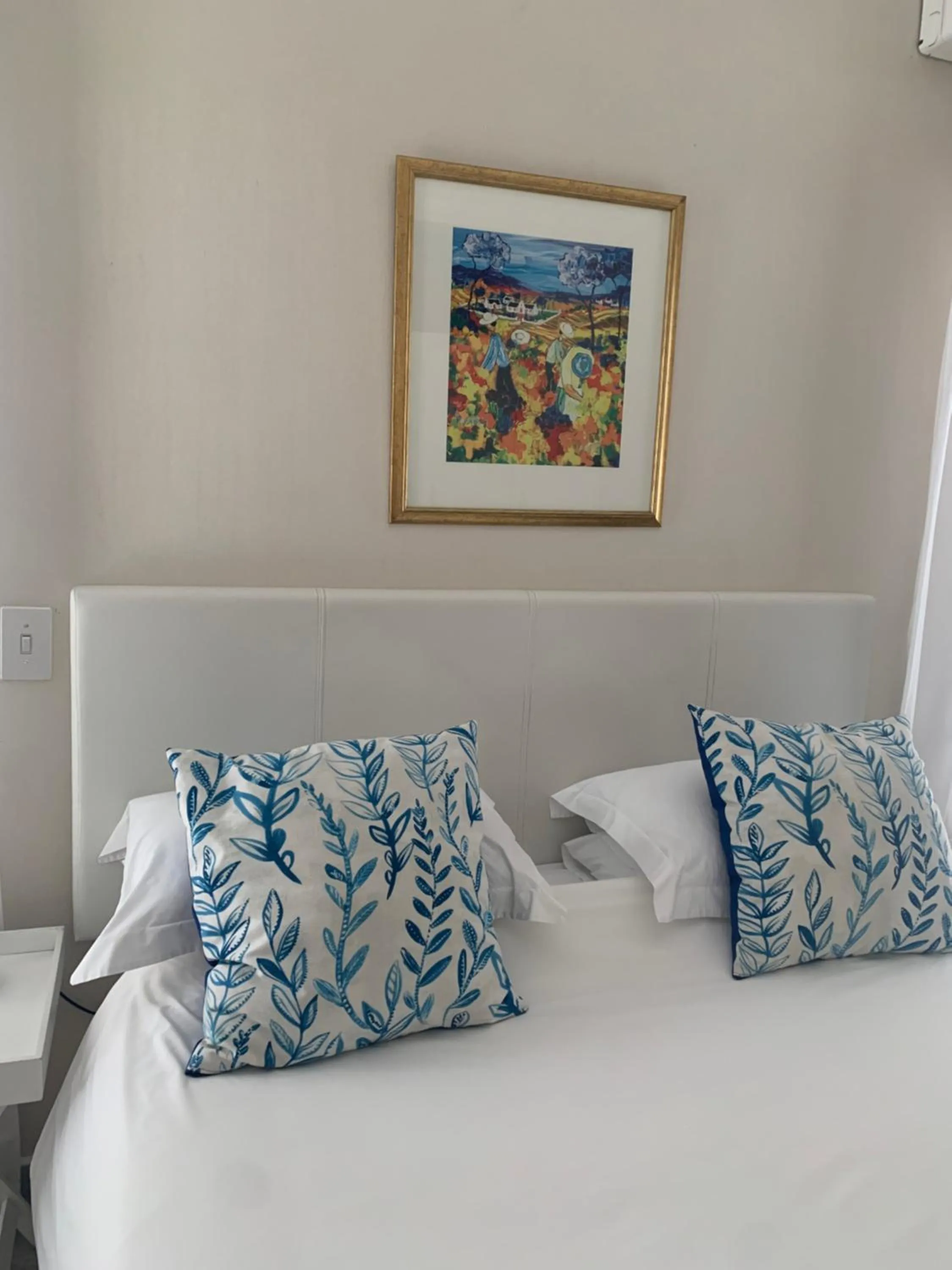 Bedroom, Bed in Millard Crescent Guest House