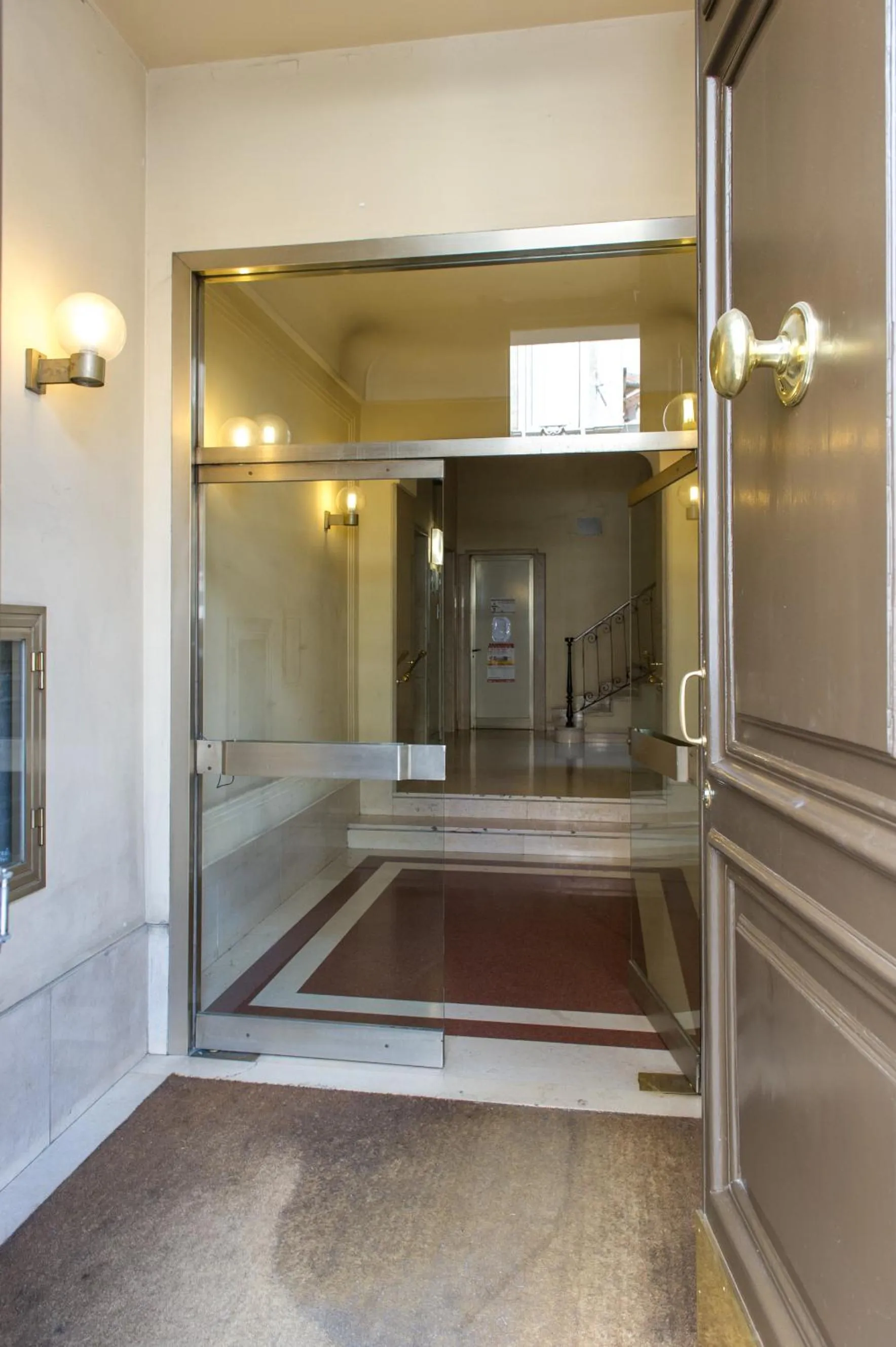 Facade/entrance in Nido all'Aventino