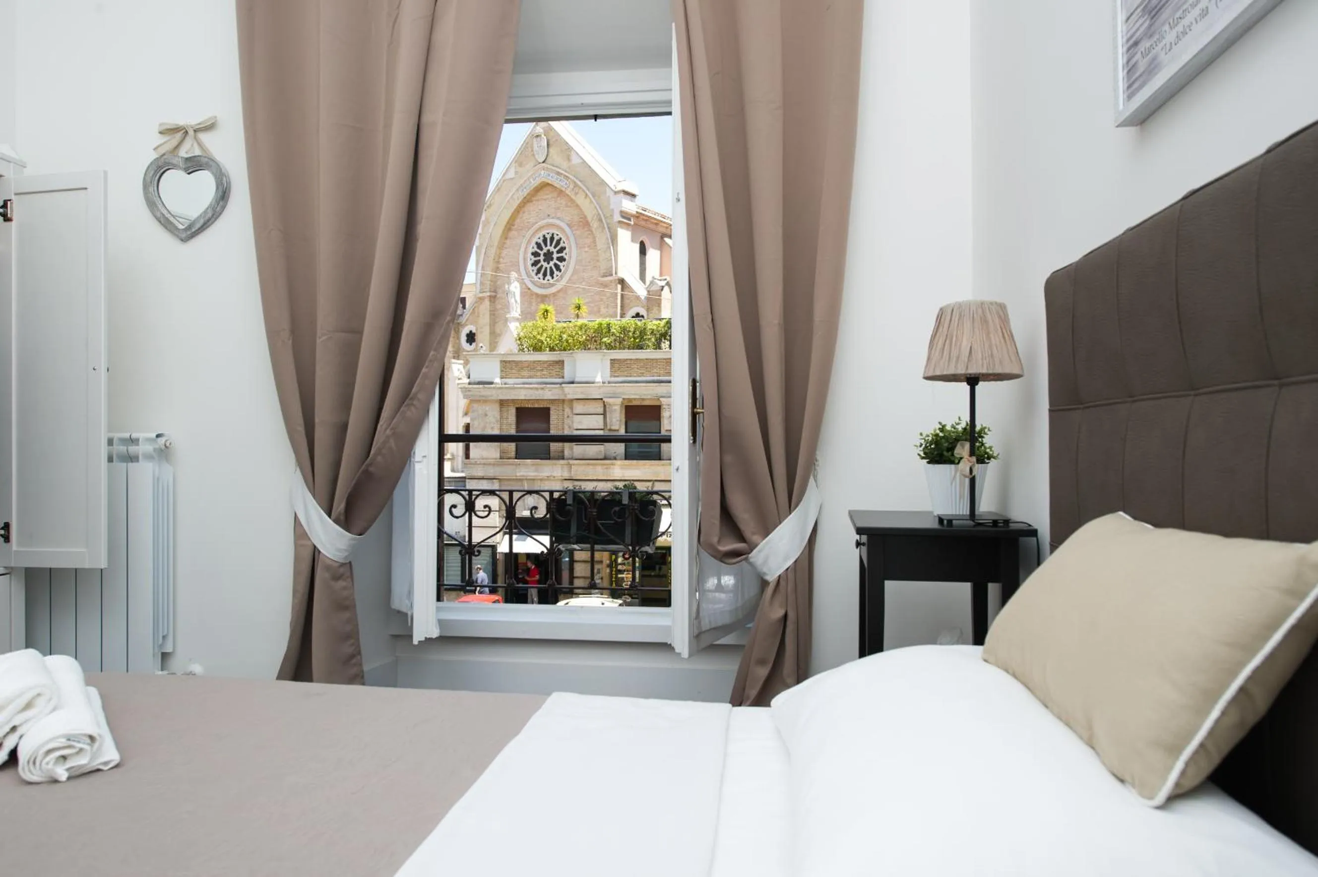 City view, Bed in Nido all'Aventino