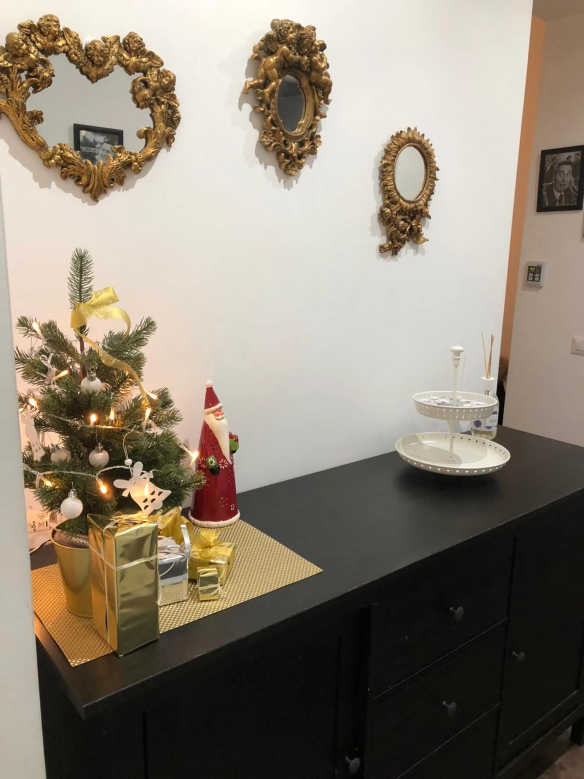 Decorative detail in Nido all'Aventino