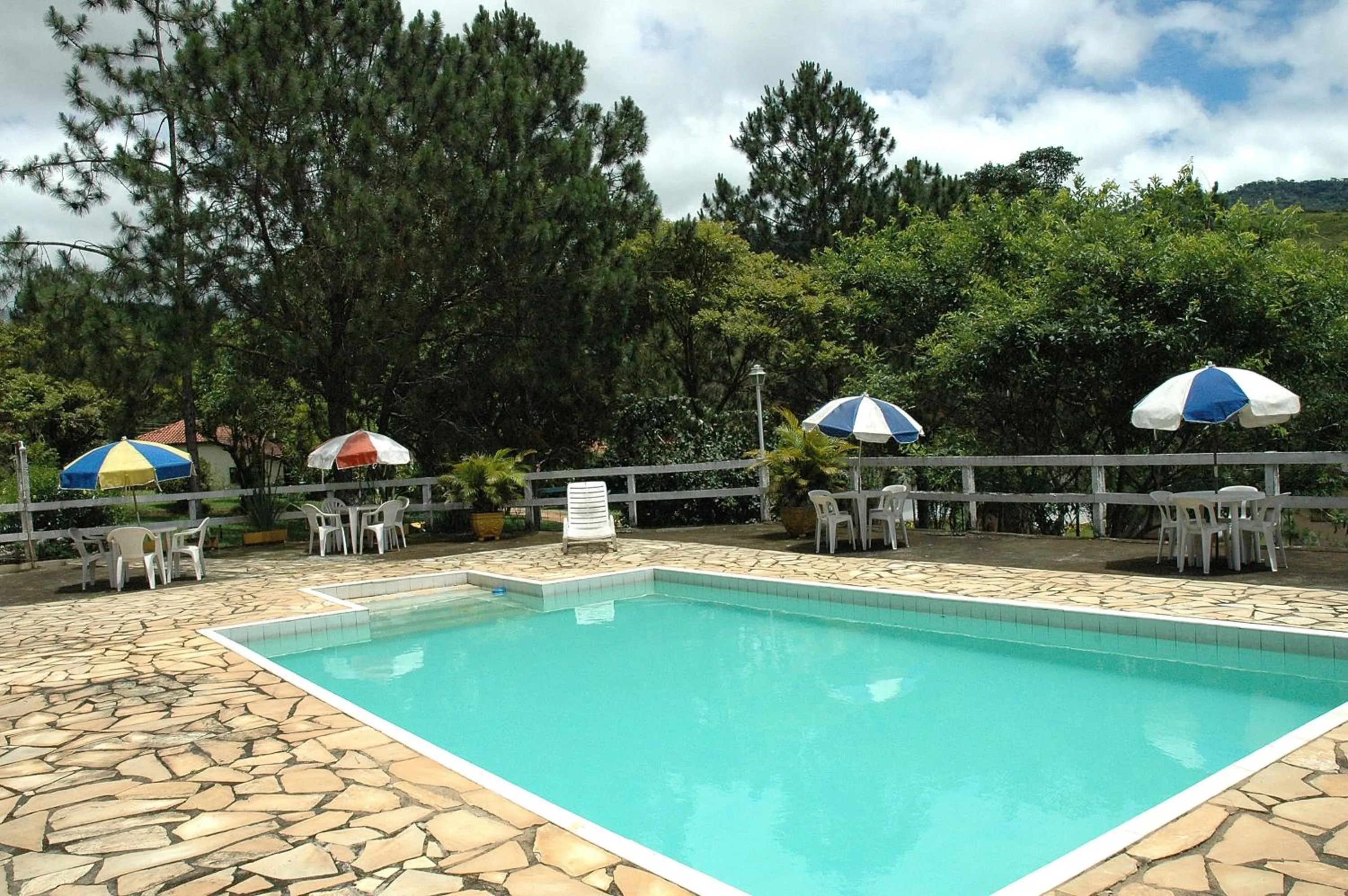 Pousada & Camping Serras Verdes