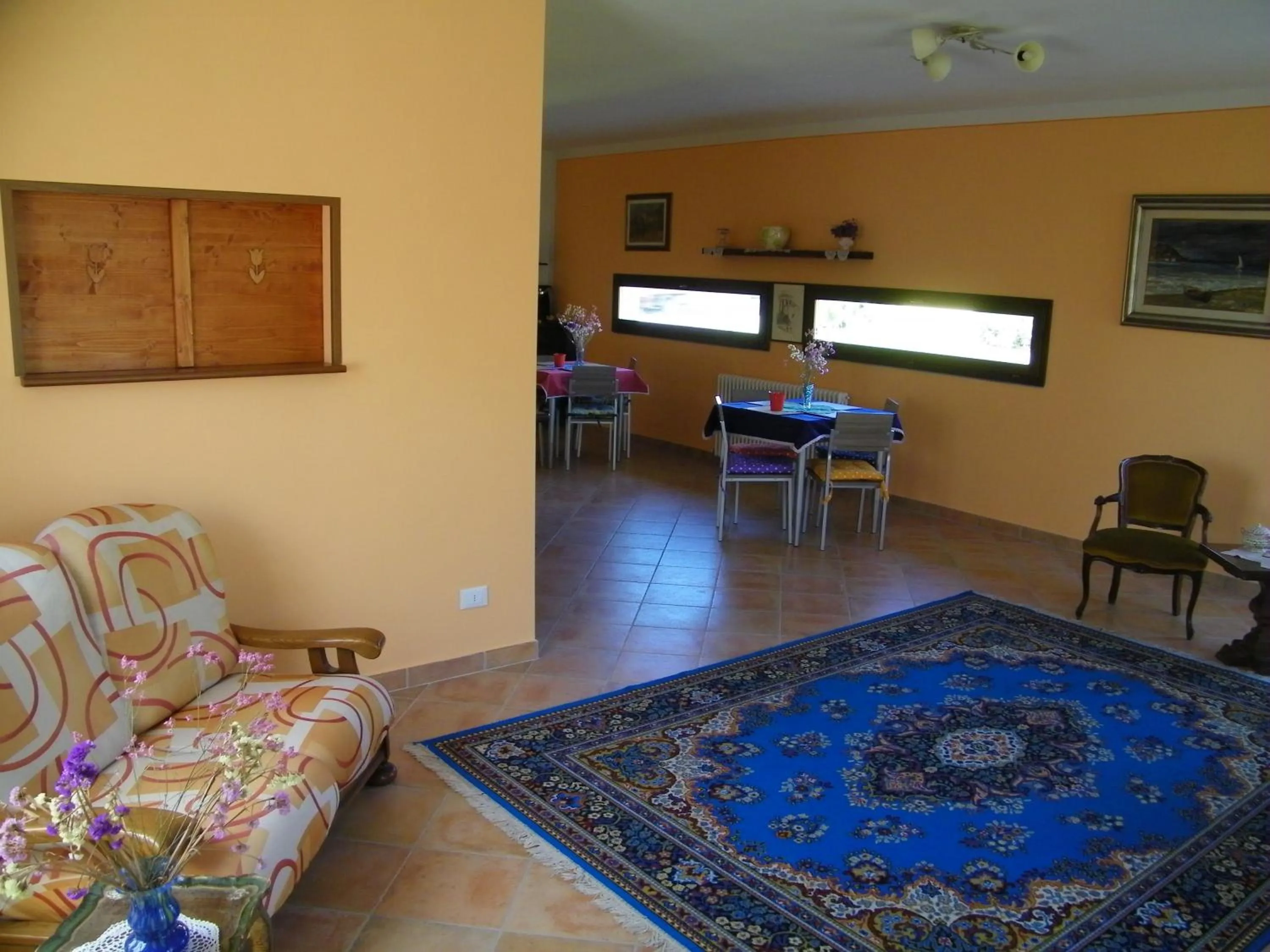 Seating area in Triolivo B&B