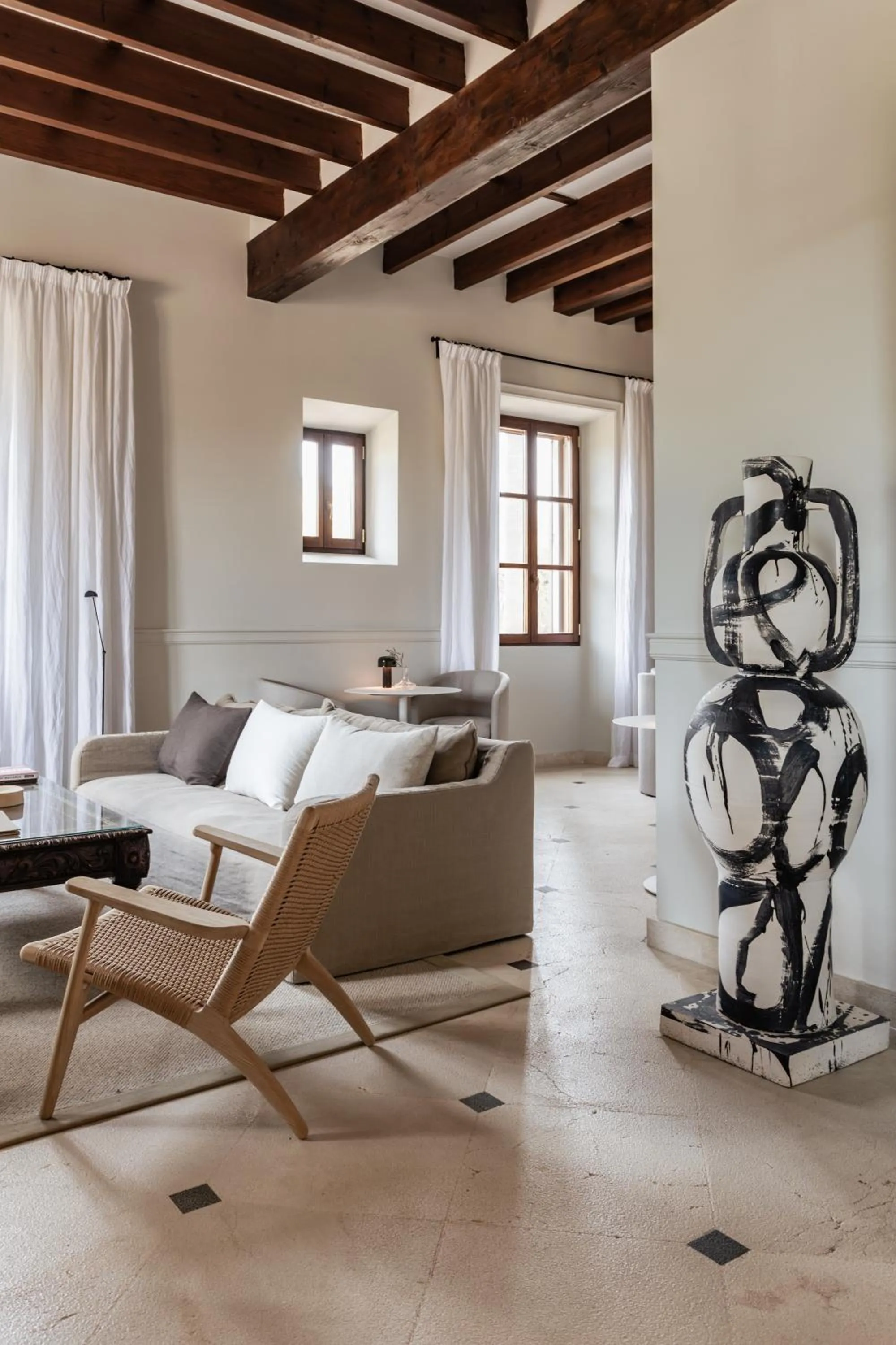 Lobby or reception in Cal Reiet Holistic Retreat