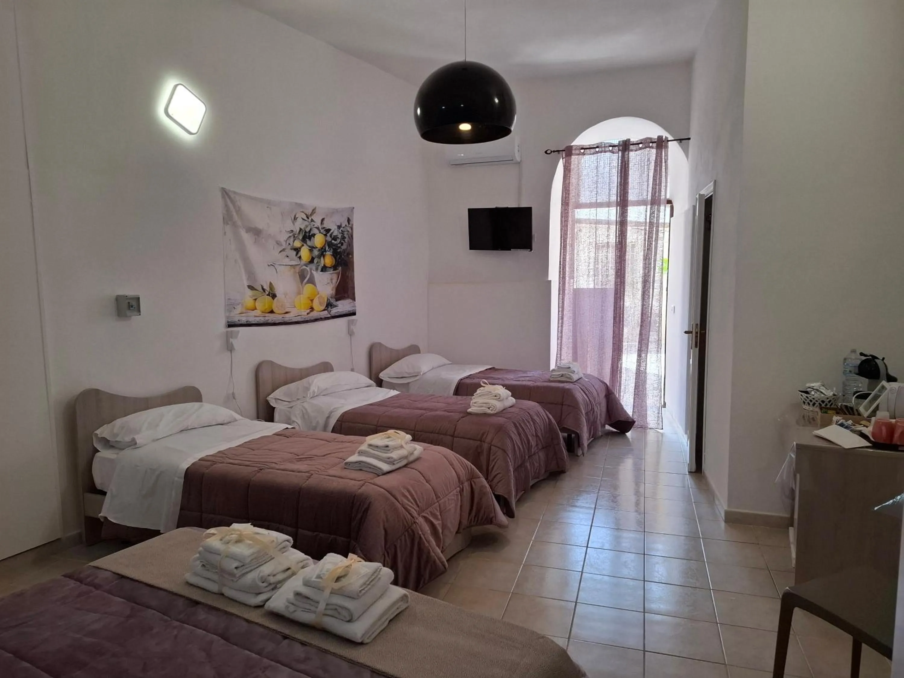 Bedroom, Bed in B&B Al Dammuso