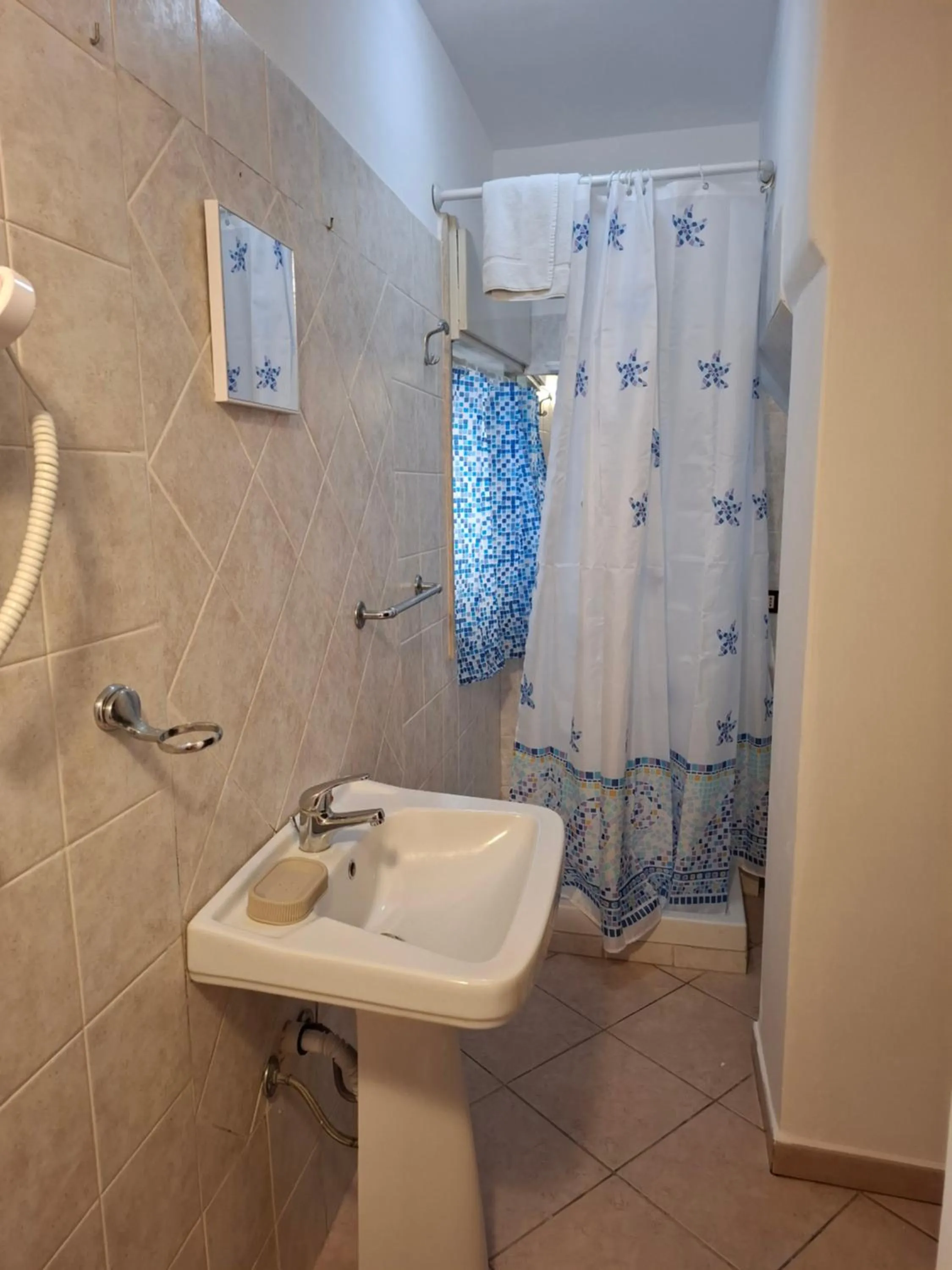 Bathroom in B&B Al Dammuso