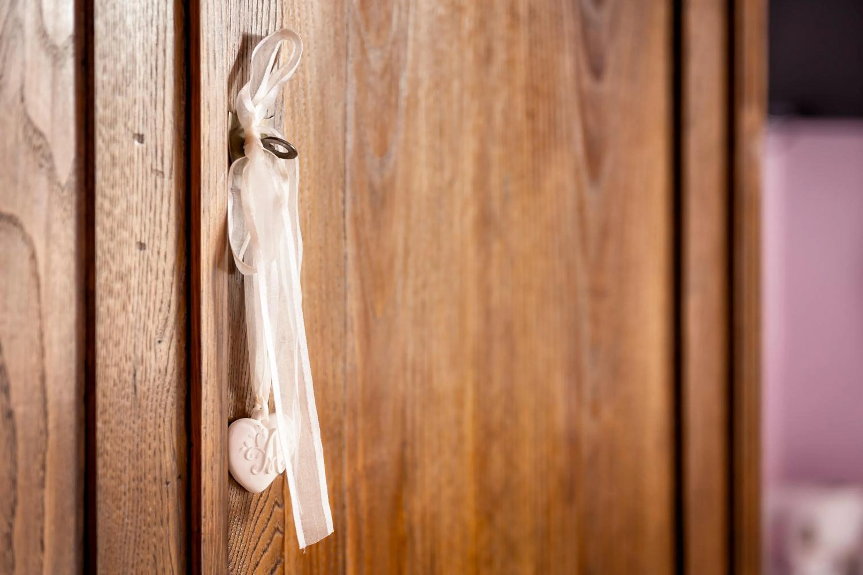 wardrobe in B&B La Casa di Assunta