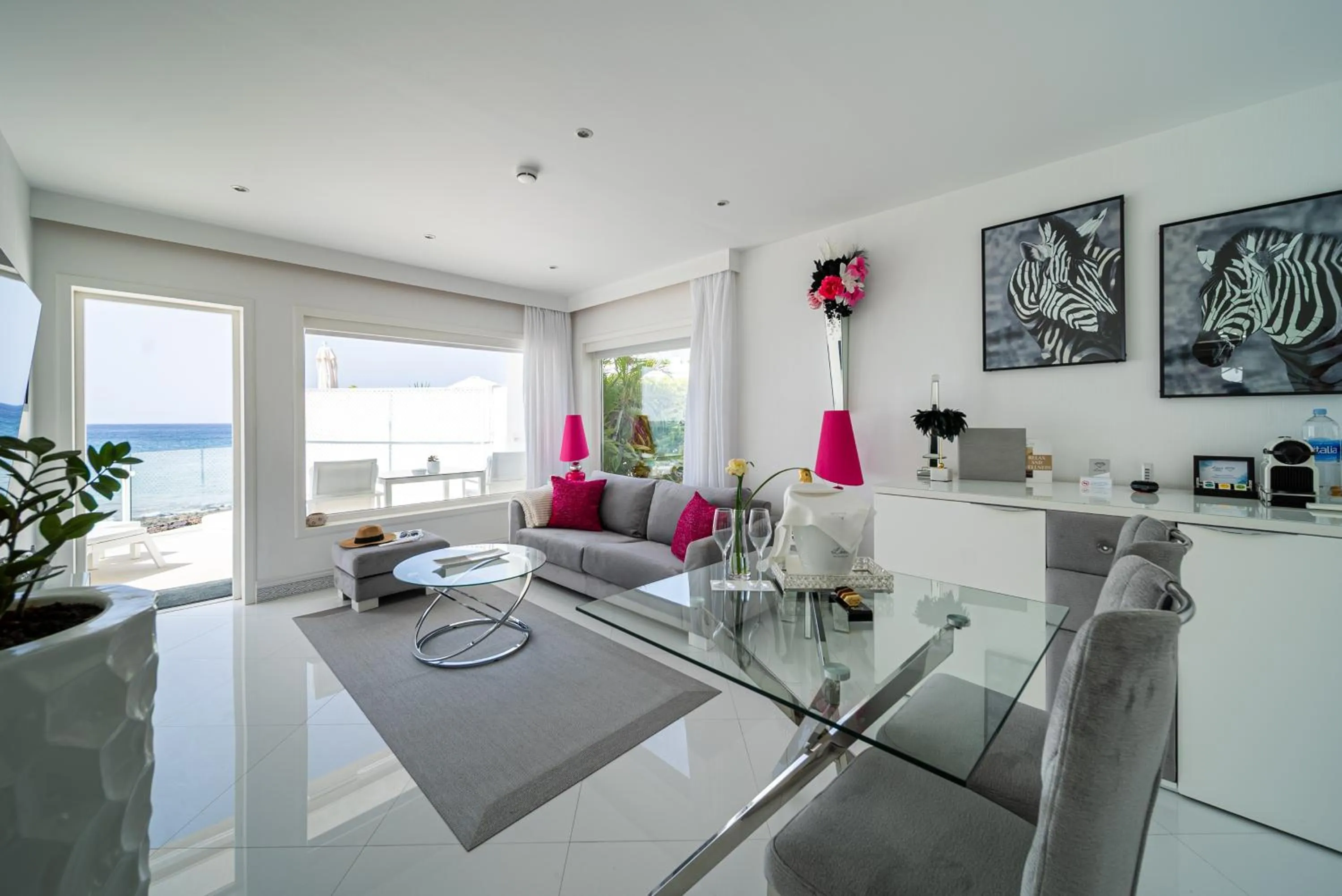 Lani's Suites de Luxe - Adults Only