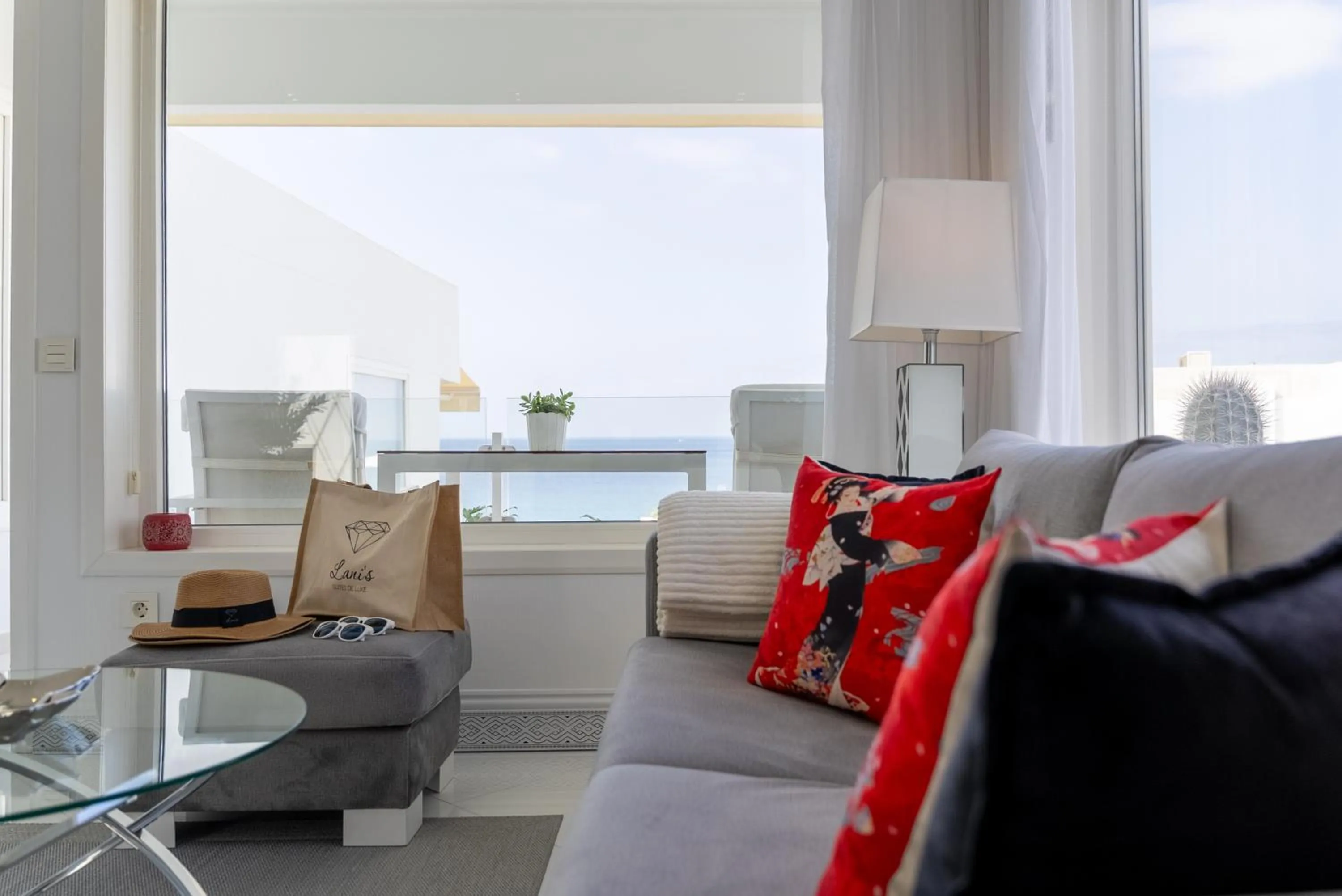 Lani's Suites de Luxe - Adults Only