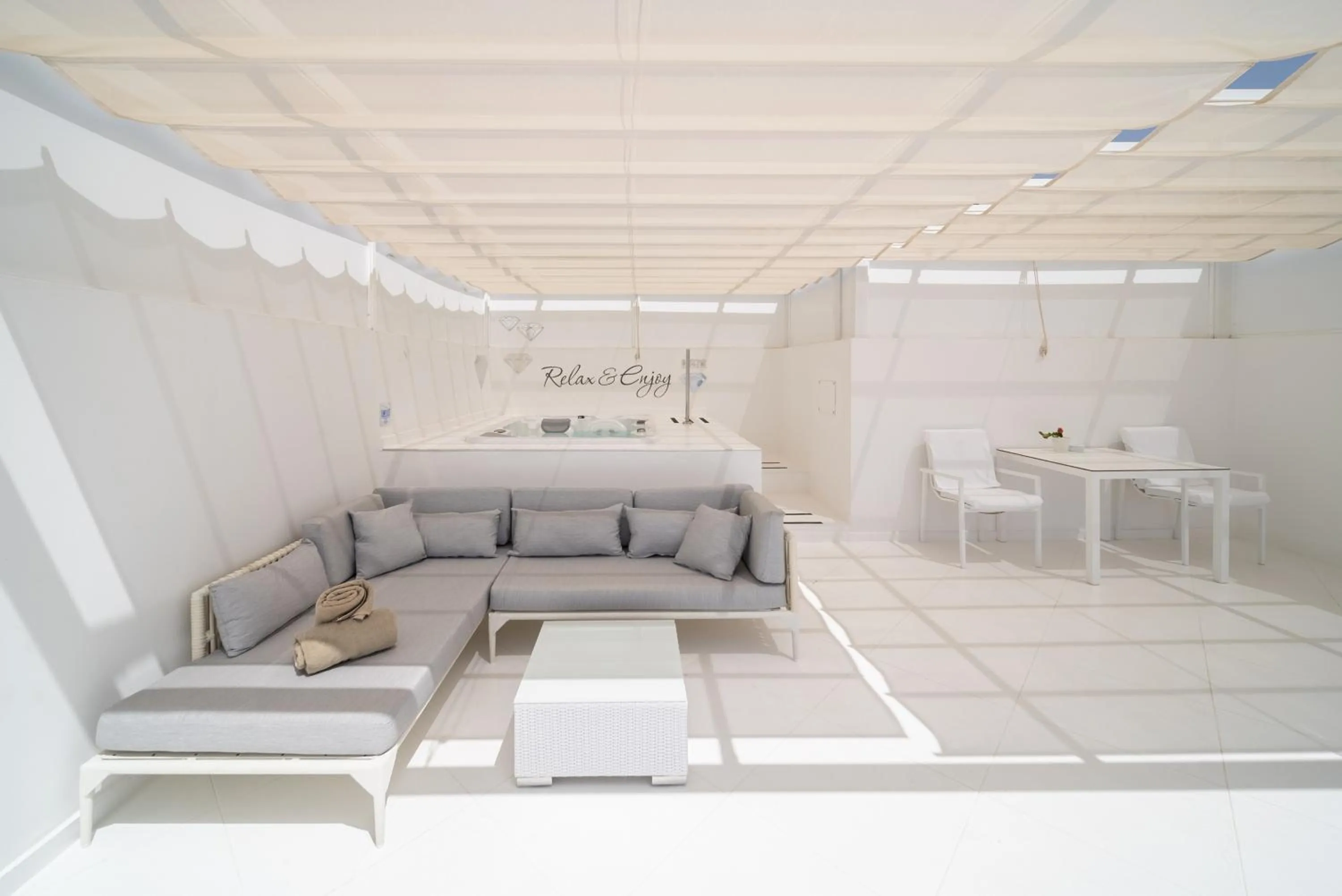 Lani's Suites de Luxe - Adults Only