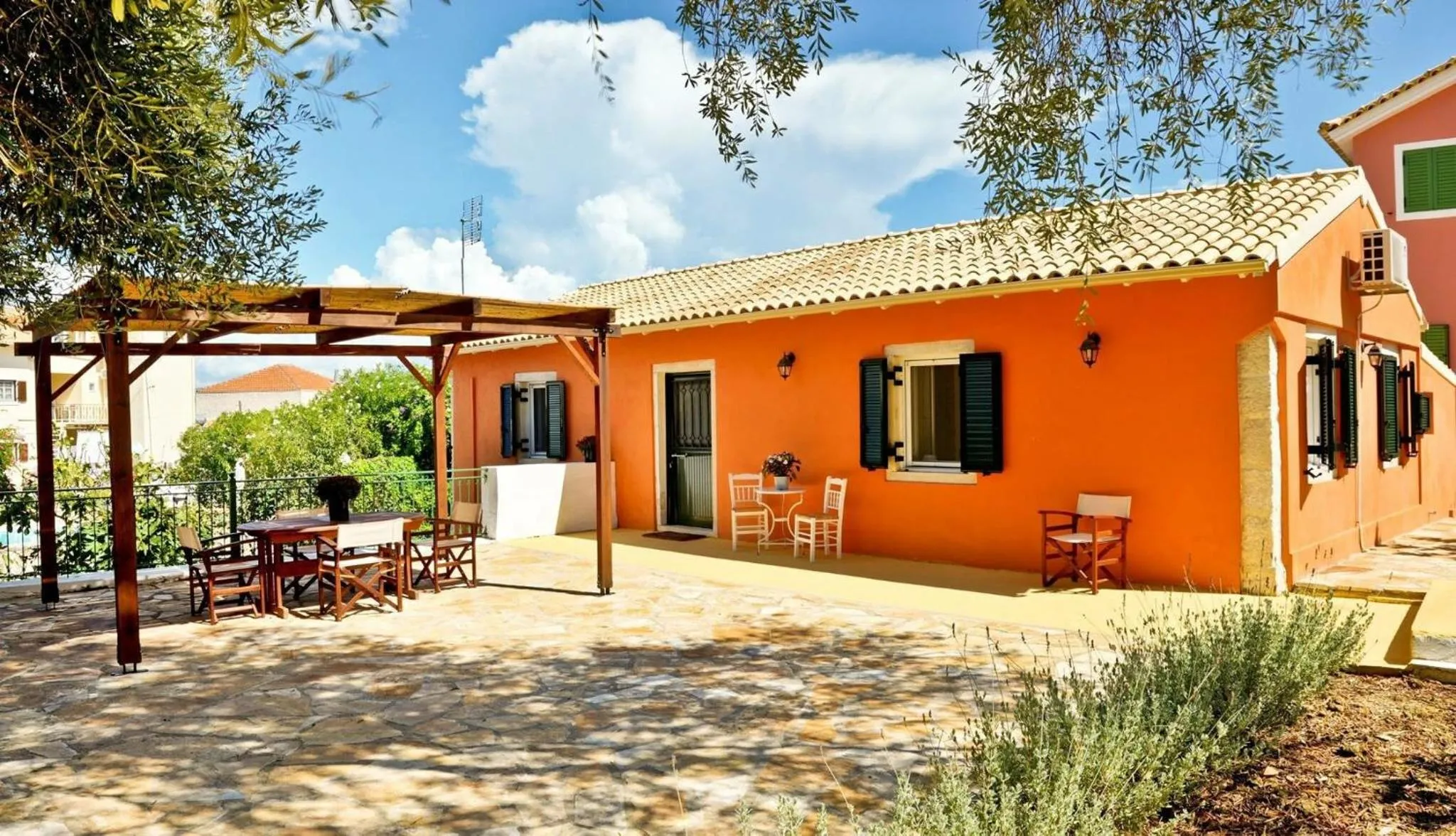 Theano Cottage