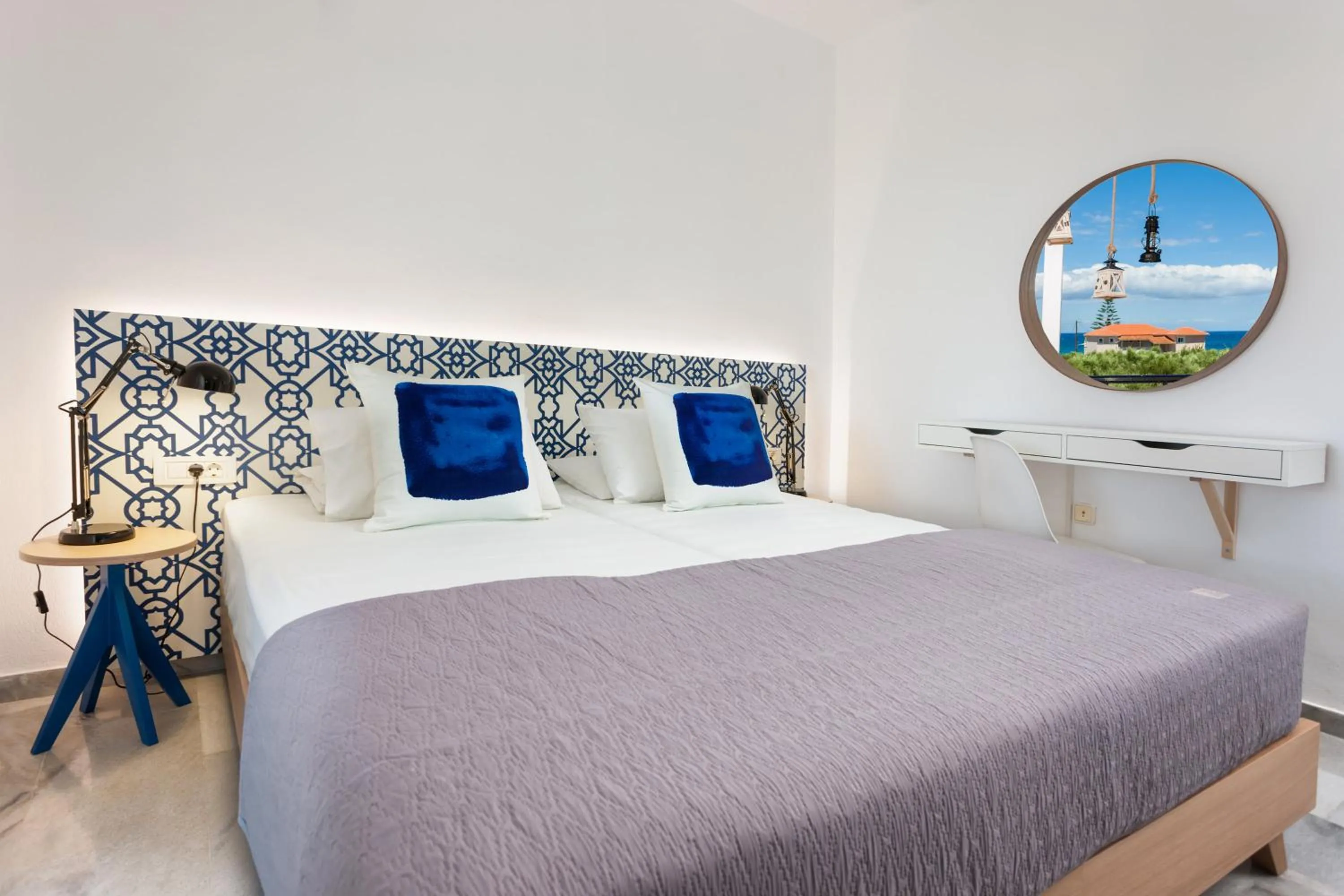 Bedroom, Bed in Galatea