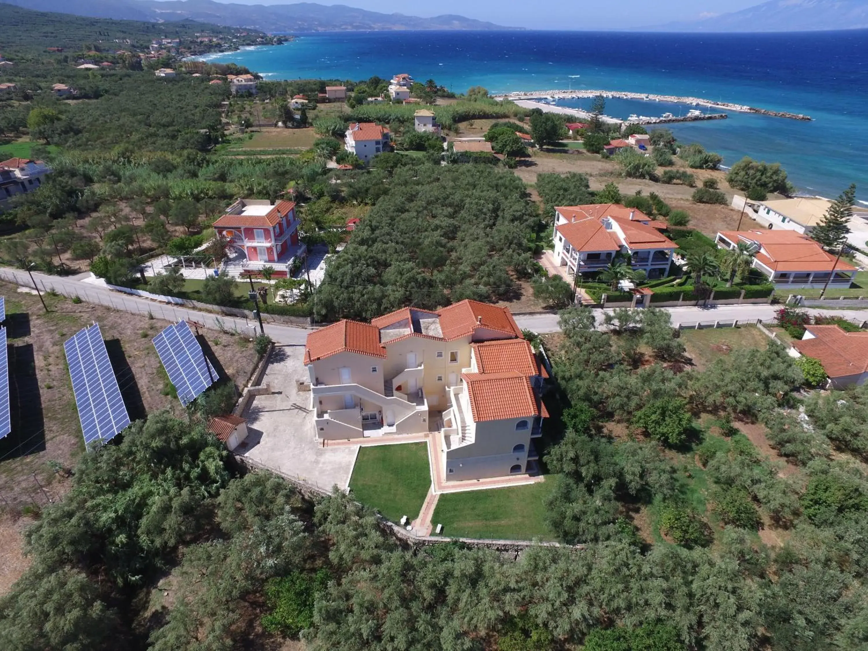 Bird's eye view in Galatea Bird's eye view in Galatea