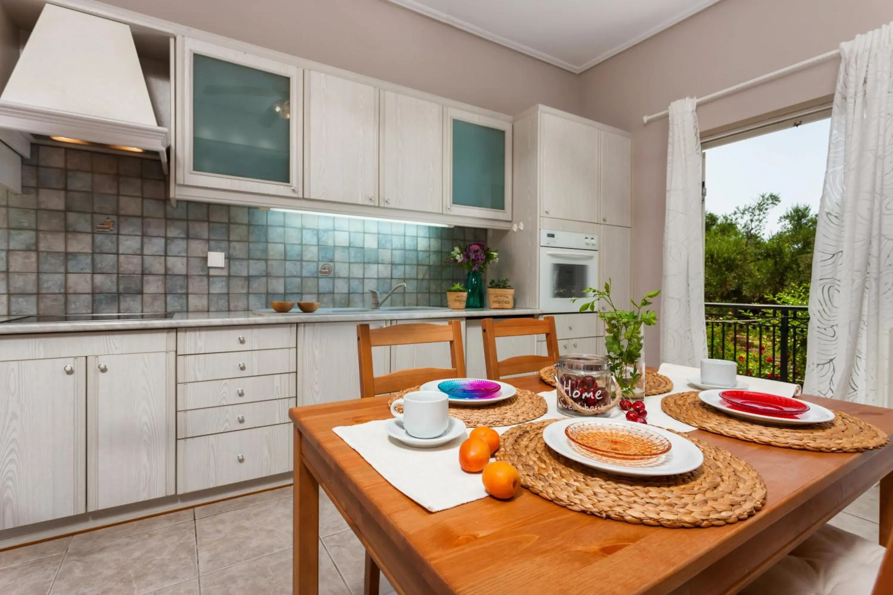 Dining area in Galatea Dining area in Galatea