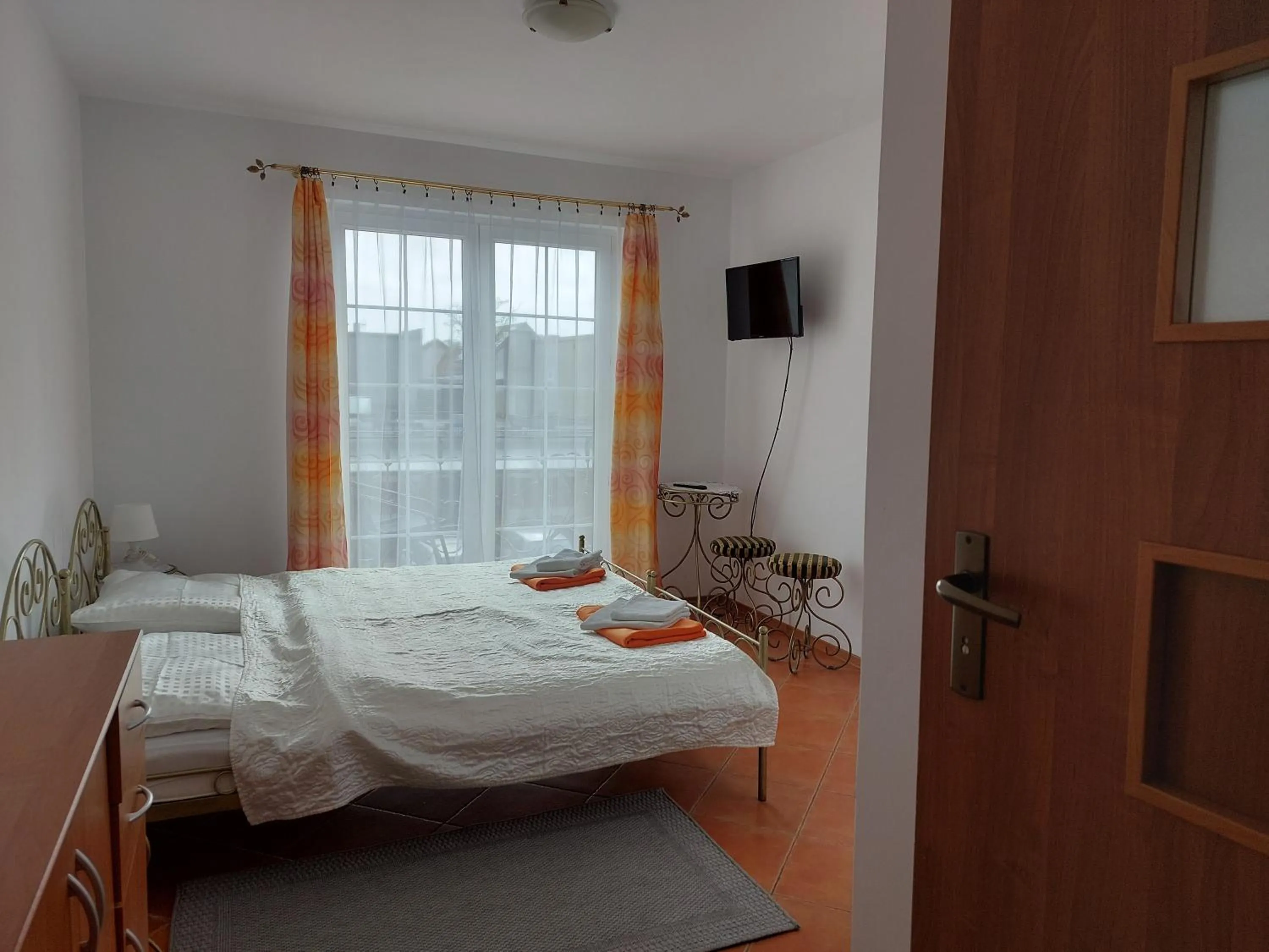 Bed in Willa Secesja