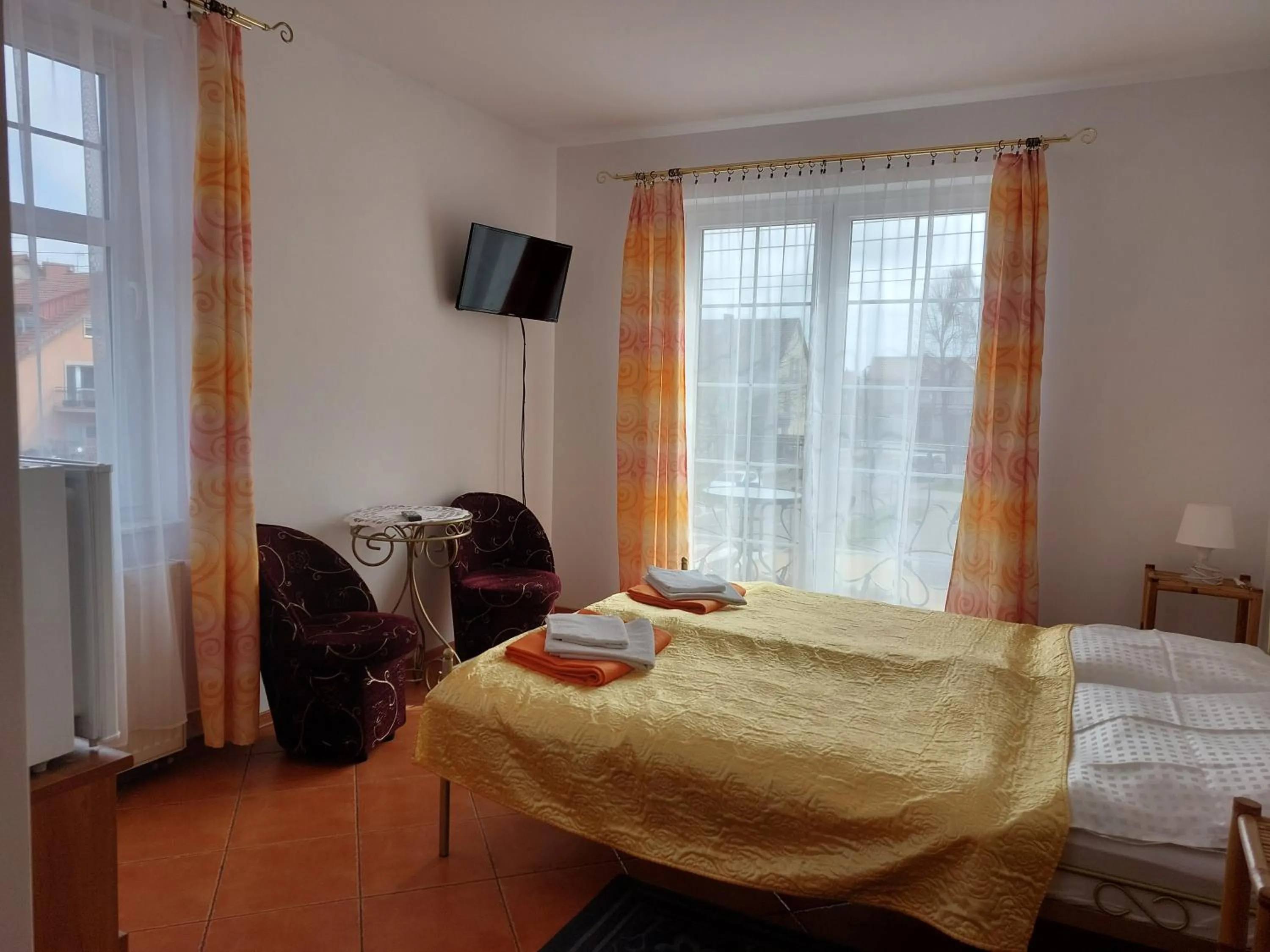 Bed in Willa Secesja
